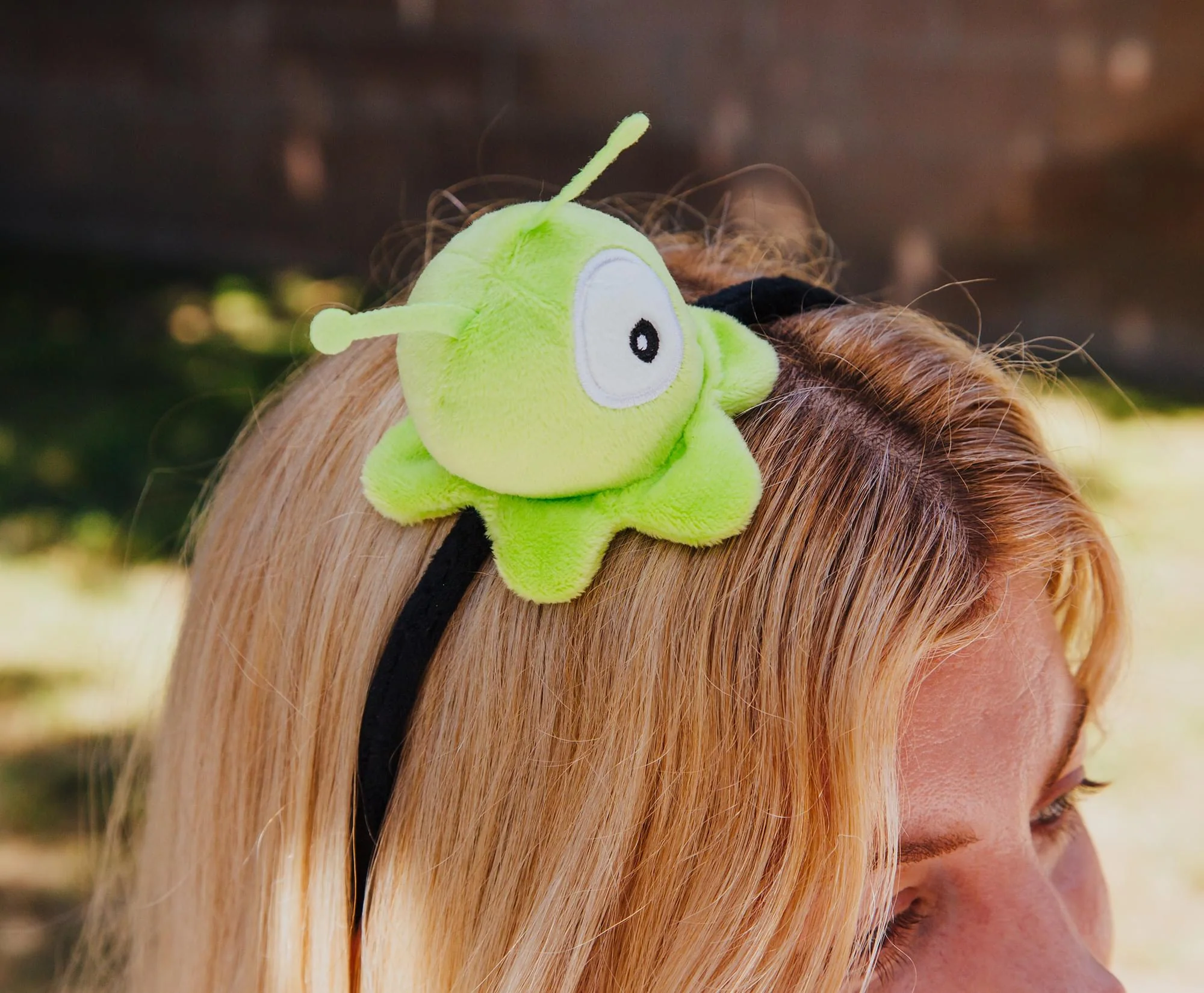 Futurama Brain Slug Plush Headband | Adult One Size Fits All - Image 7