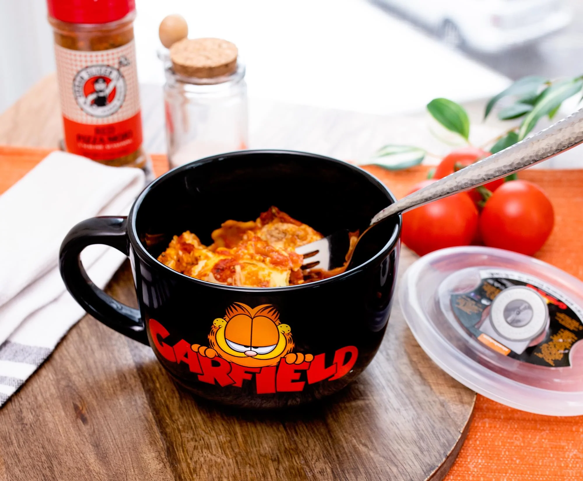 Garfield Ceramic Soup Mug With Vented Lid | Holds 24 Ounces - Image 10
