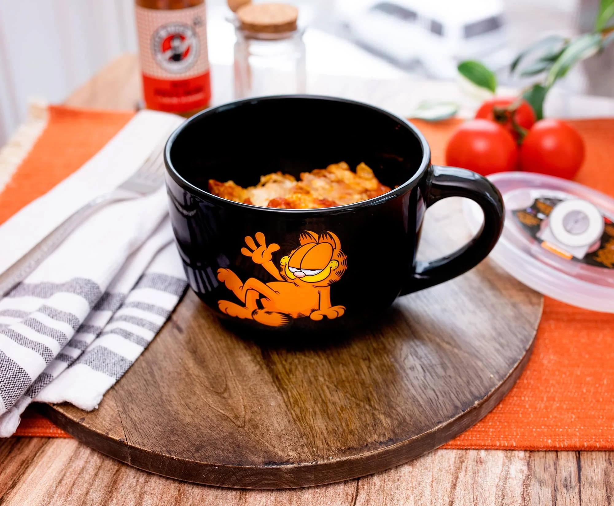Garfield Ceramic Soup Mug With Vented Lid | Holds 24 Ounces - Image 7