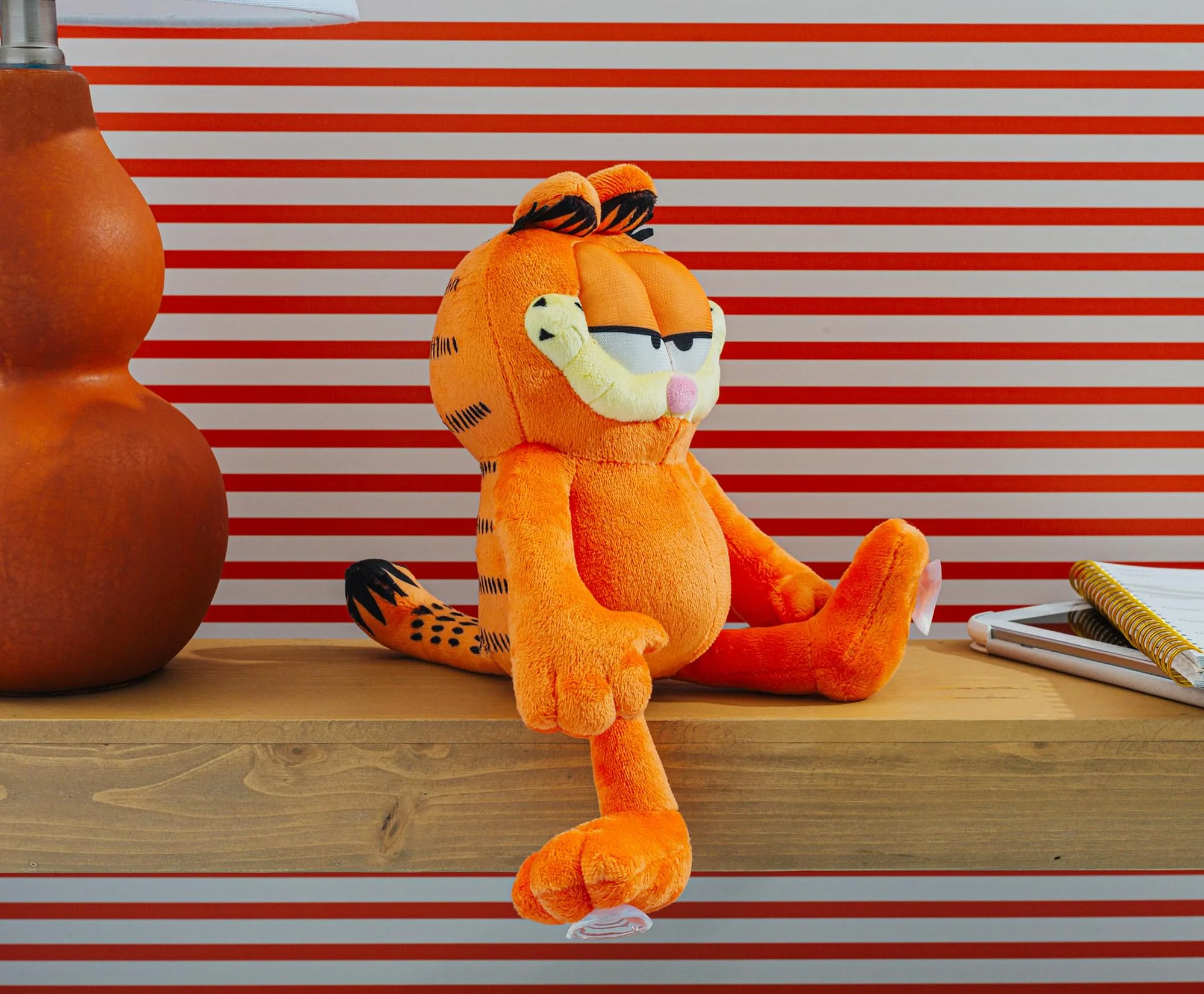 Garfield With Suction Cups 12-Inch Collector Plush - Image 8