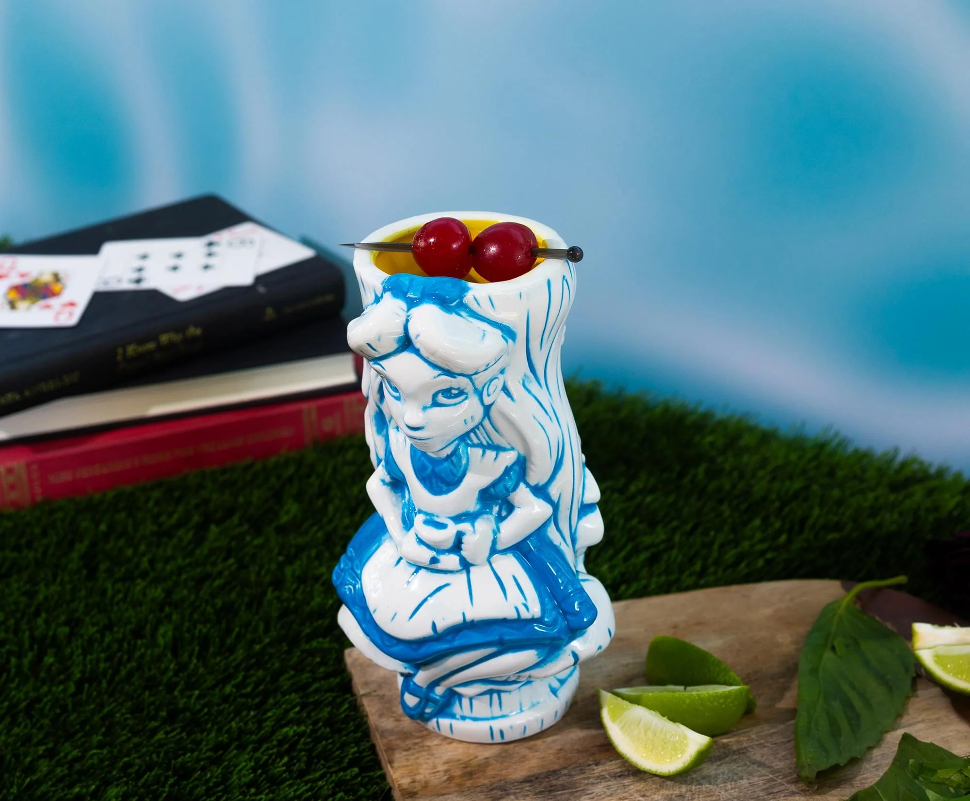 Geeki Tikis Disney Alice In Wonderland Alice Ceramic Mug | Holds 20 Ounces - Image 5
