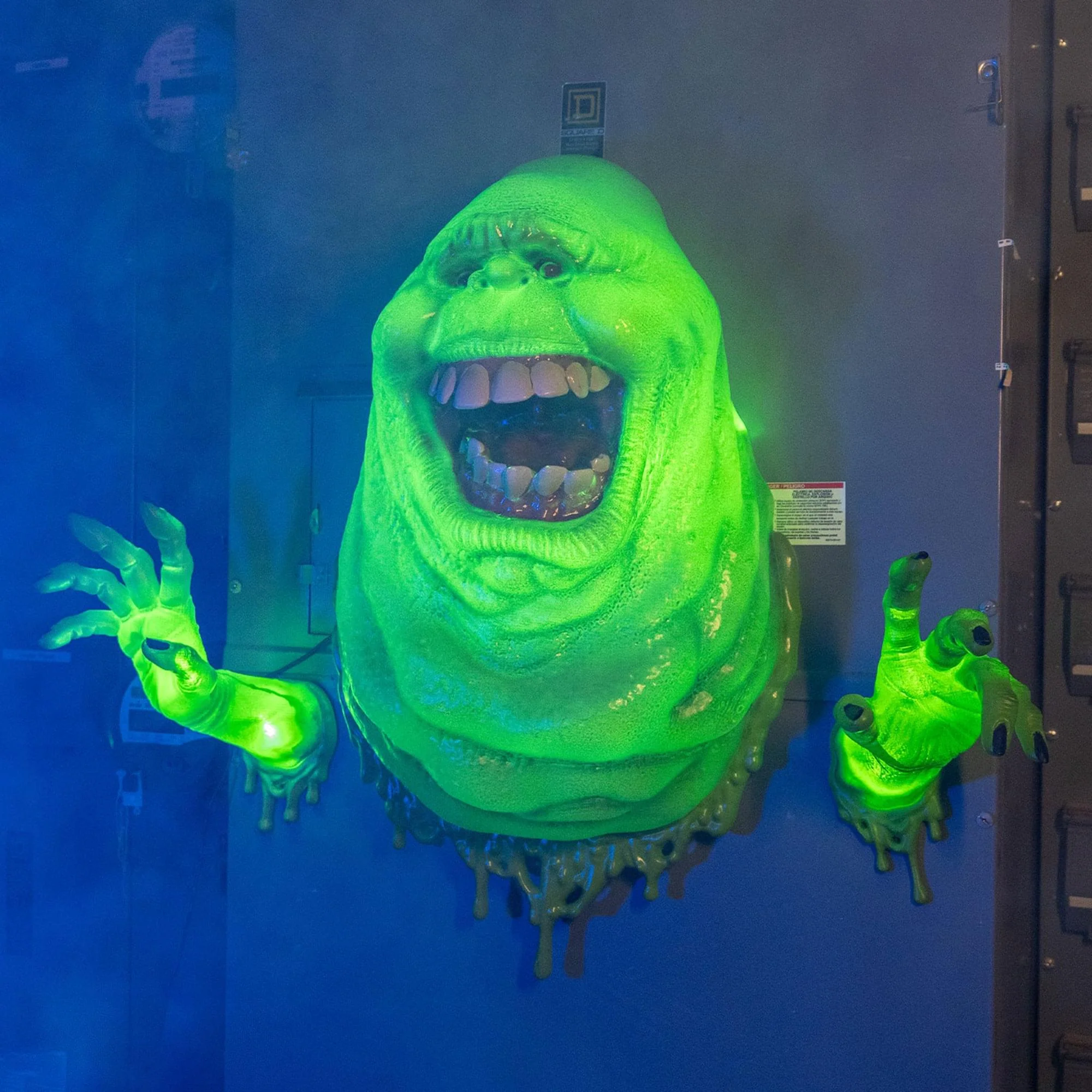 Ghostbusters Slimer Wallbreaker Halloween Decor - Image 3