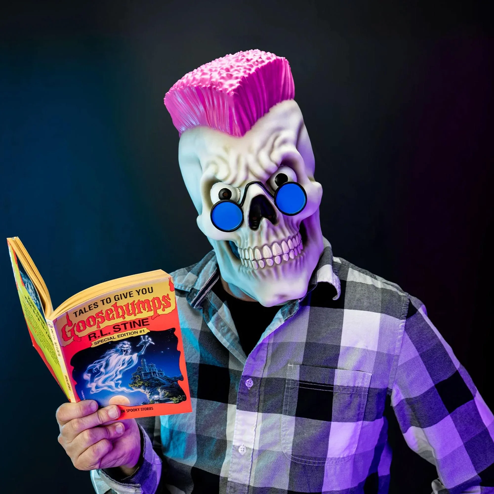 Goosebumps Curly Adult Vinyl Costume Mask - Image 5