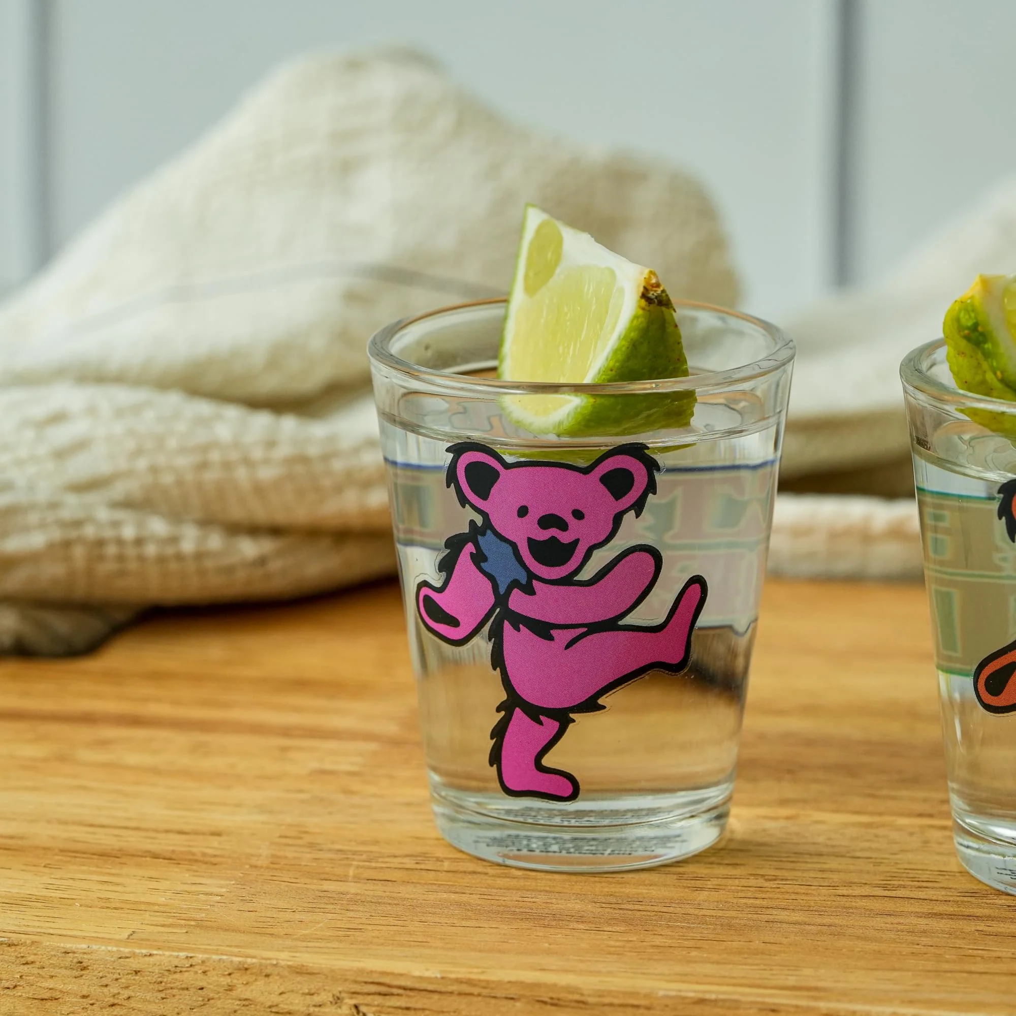 Grateful Dead Dancing Bears 4-Piece 1.5oz Shot Glass Set - Image 5