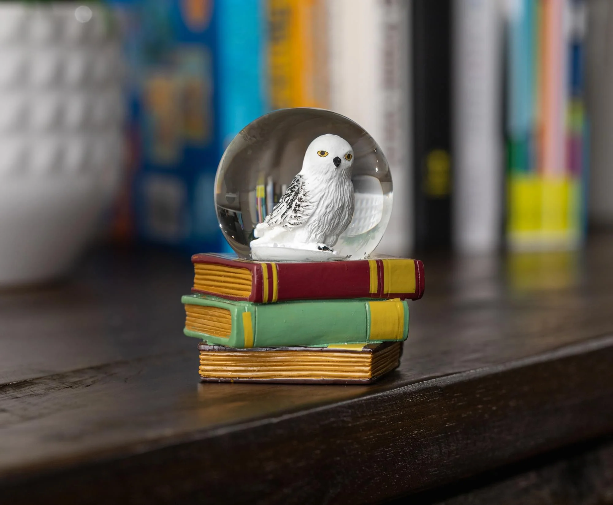 Harry Potter Hedwig the Owl 3-Inch Mini Snow Globe - Image 3