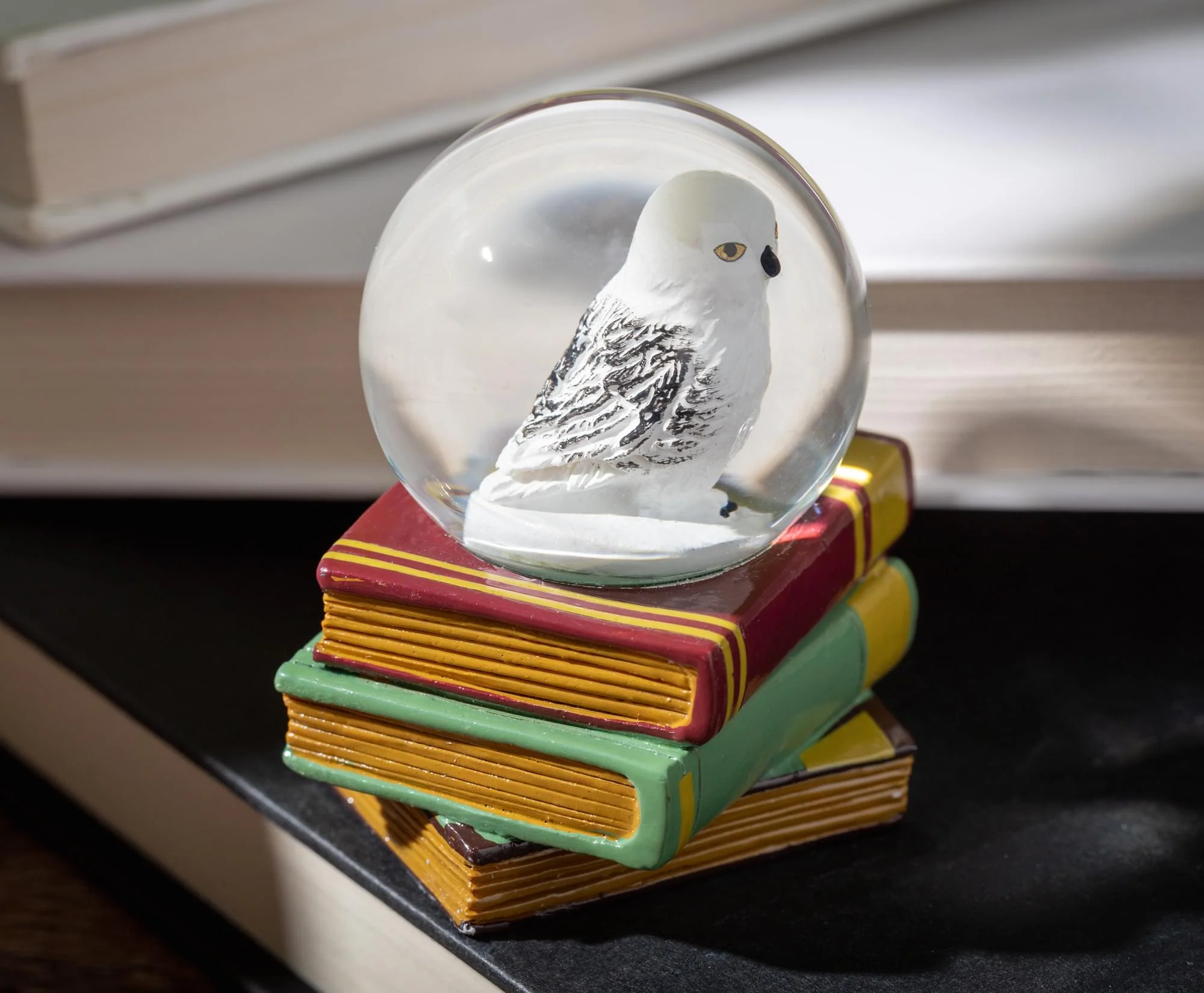 Harry Potter Hedwig the Owl 3-Inch Mini Snow Globe - Image 5