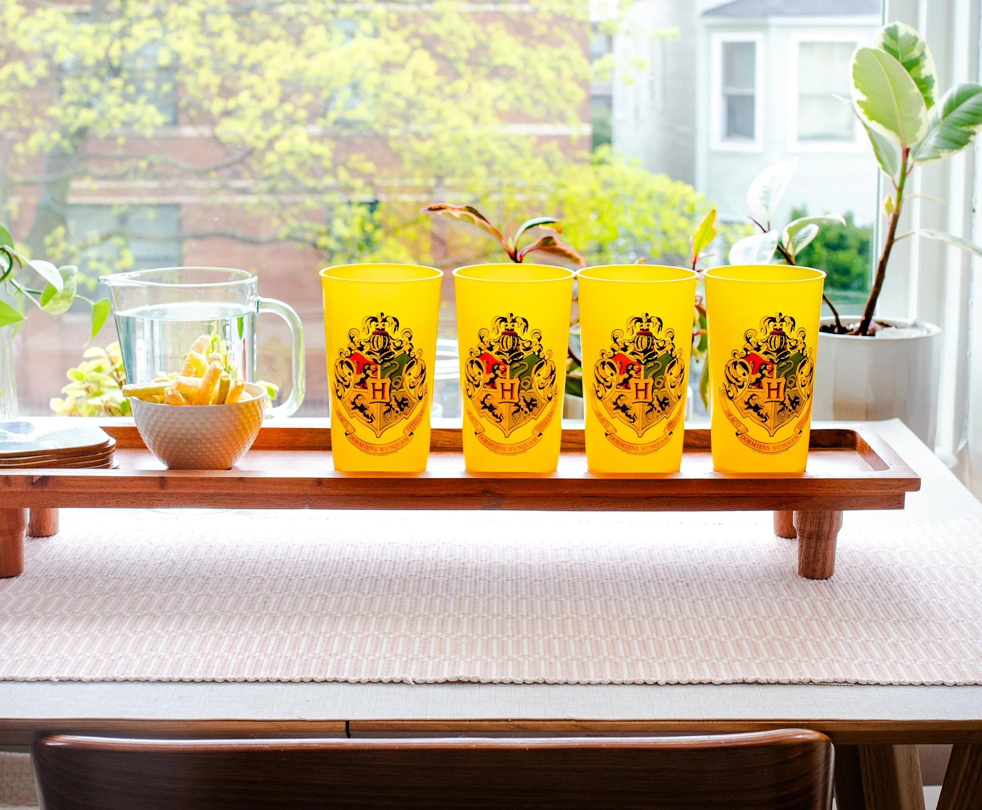 Harry Potter Hogwarts 20-Ounce Plastic Color-Changing Cups | Set of 4 - Image 5