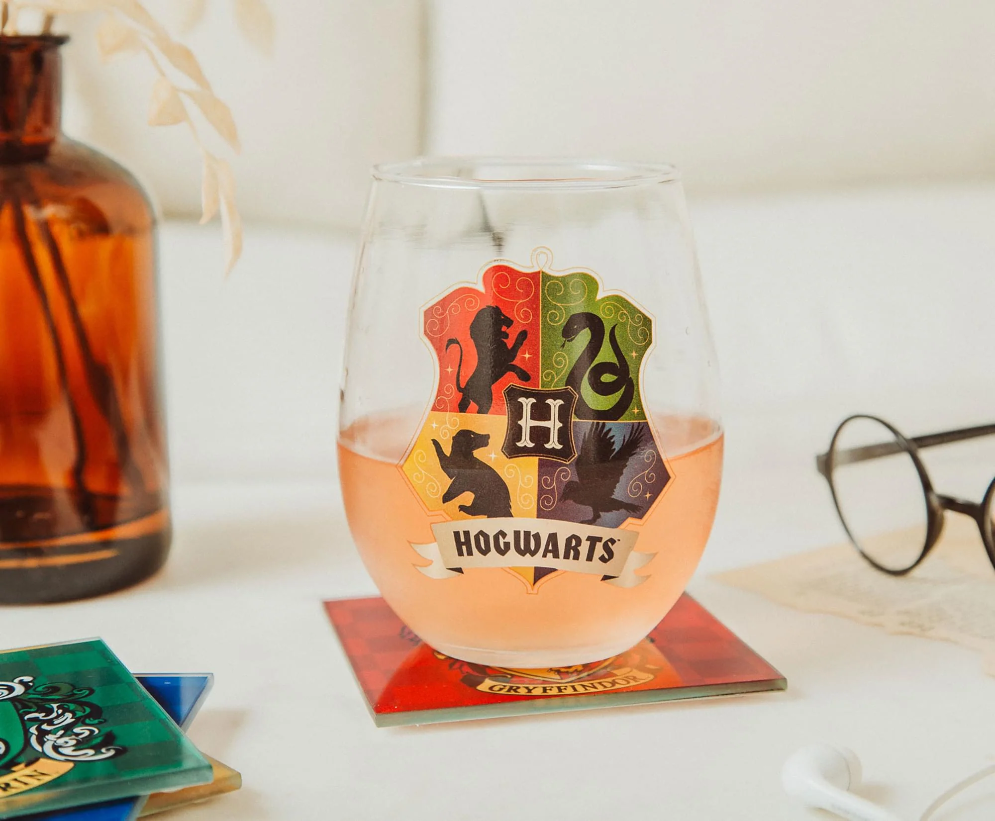 Harry Potter Hogwarts Crest Stemless Wine Glass | Holds 20 Ounces - Image 6