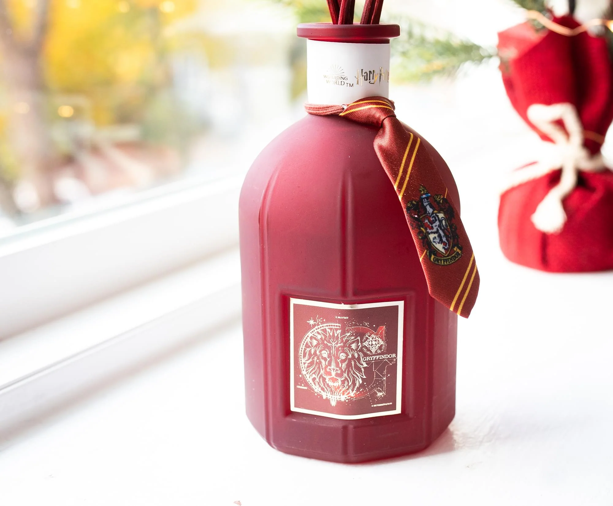 Harry Potter House Gryffindor Premium Reed Diffuser - Image 4