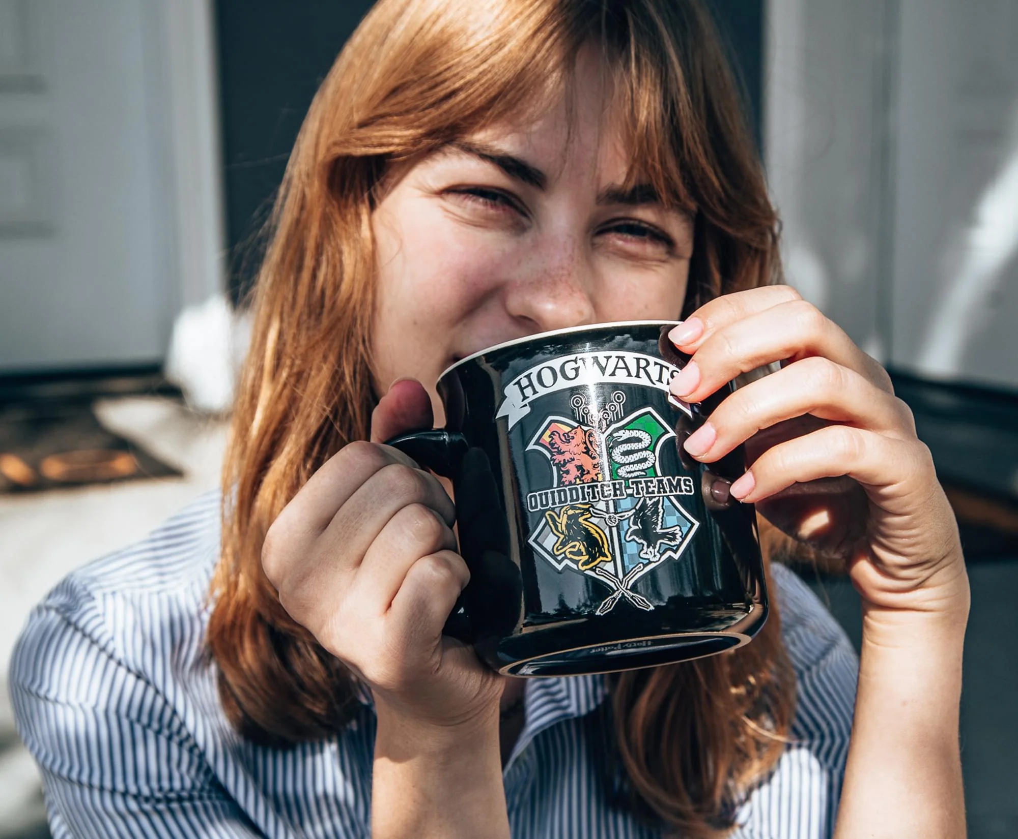 Harry Potter Quidditch Crest Ceramic Camper Mug | Holds 20 Ounces - Image 8
