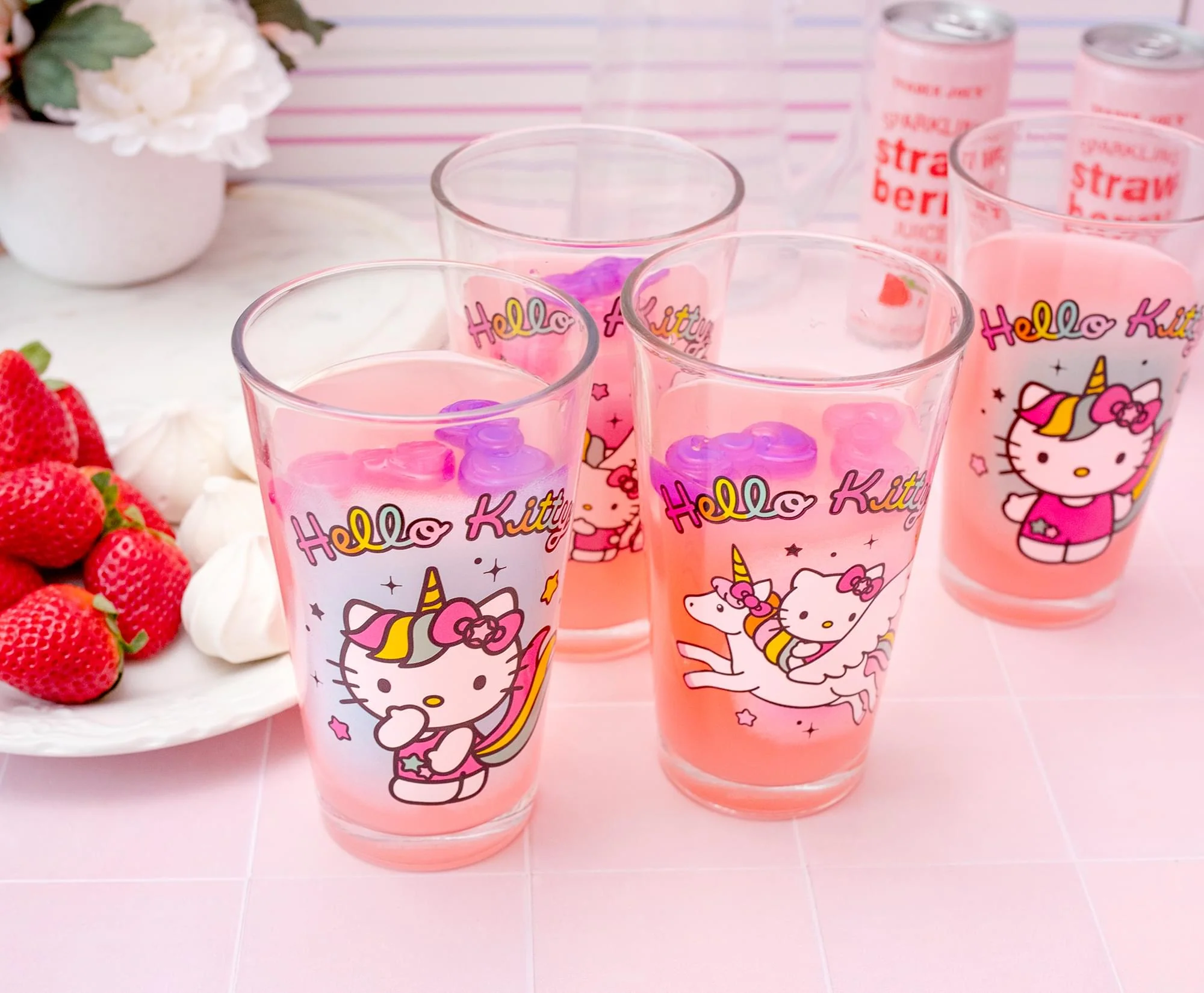 Sanrio Hello Kitty Pretty Bows Reusable Plastic Ice Cubes | Set of 6 - Image 6