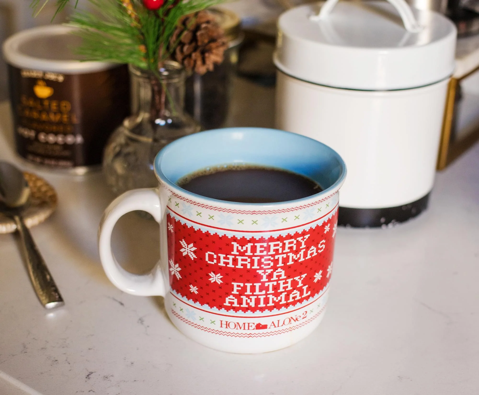 Home Alone 2 Filthy Animal Ceramic Camper Mug | Holds 20 Ounces - Image 4