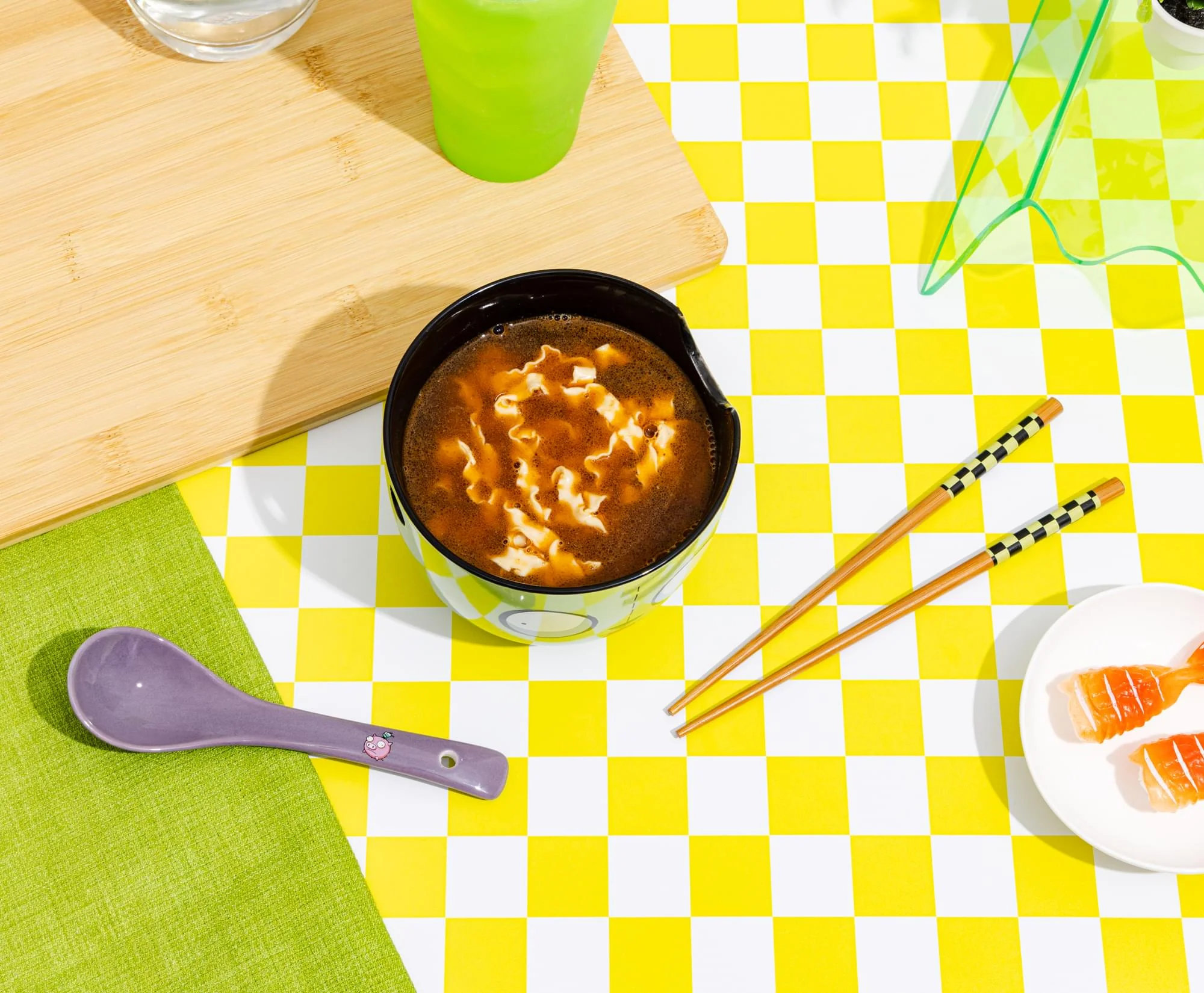 Invader Zim GIR Ceramic Ramen Bowl, Chopstick, and Spoon Set - Image 9