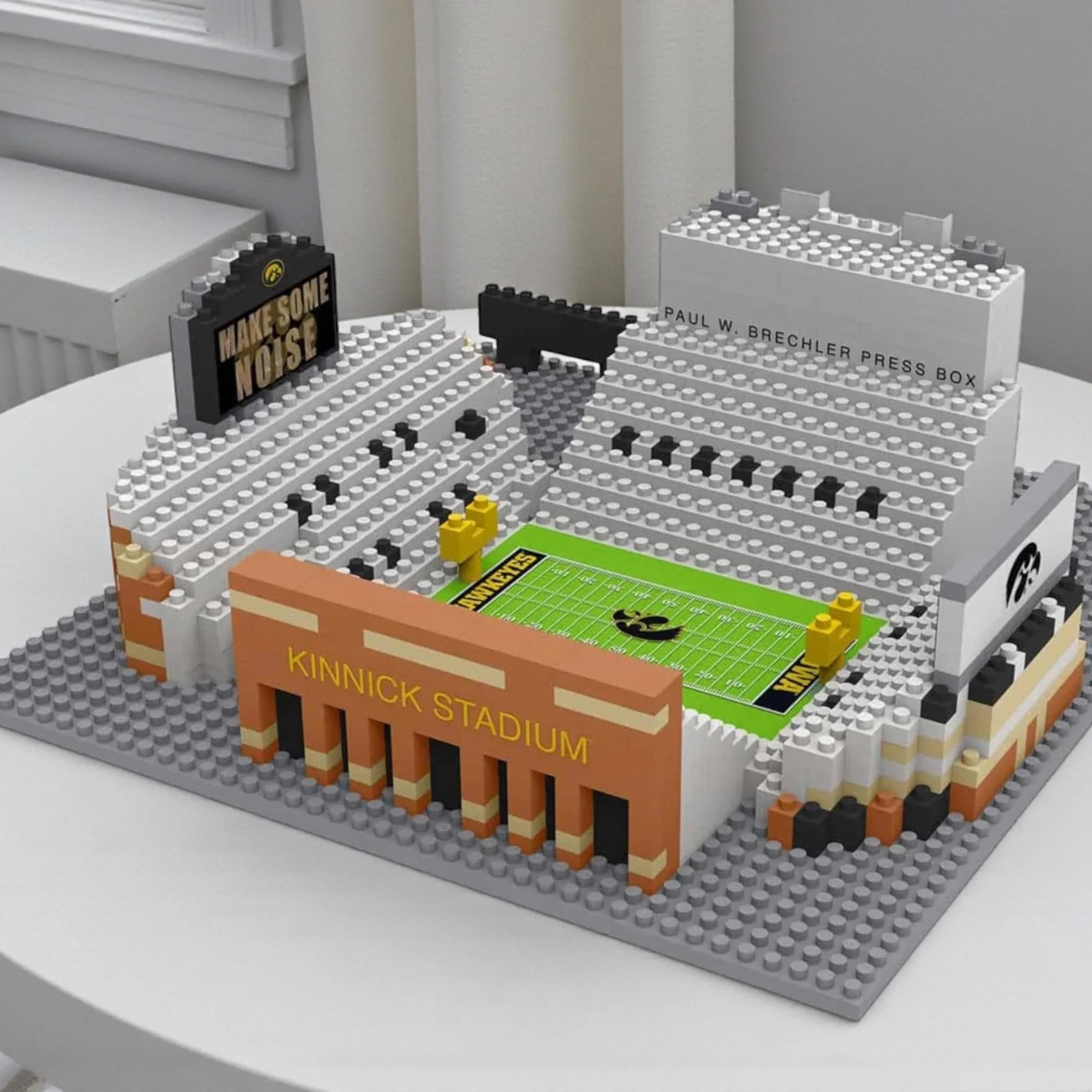 Iowa Hawkeyes NCAA BRXLZ Mini Stadium 858-Piece Building Block Set - Image 5