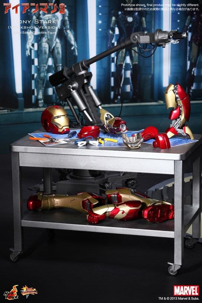 Iron Man 2 Hot Toys Tony Stark 12" Action Figure - Image 4