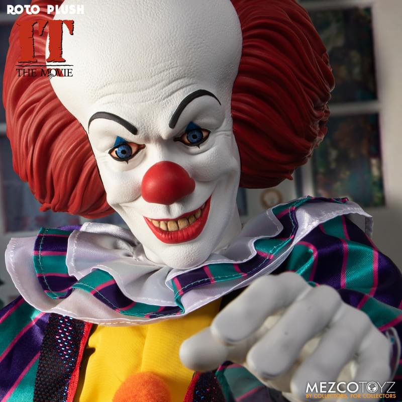IT (1990) Mezco Designer Series 18 Inch Pennywise Roto Plush - Image 3