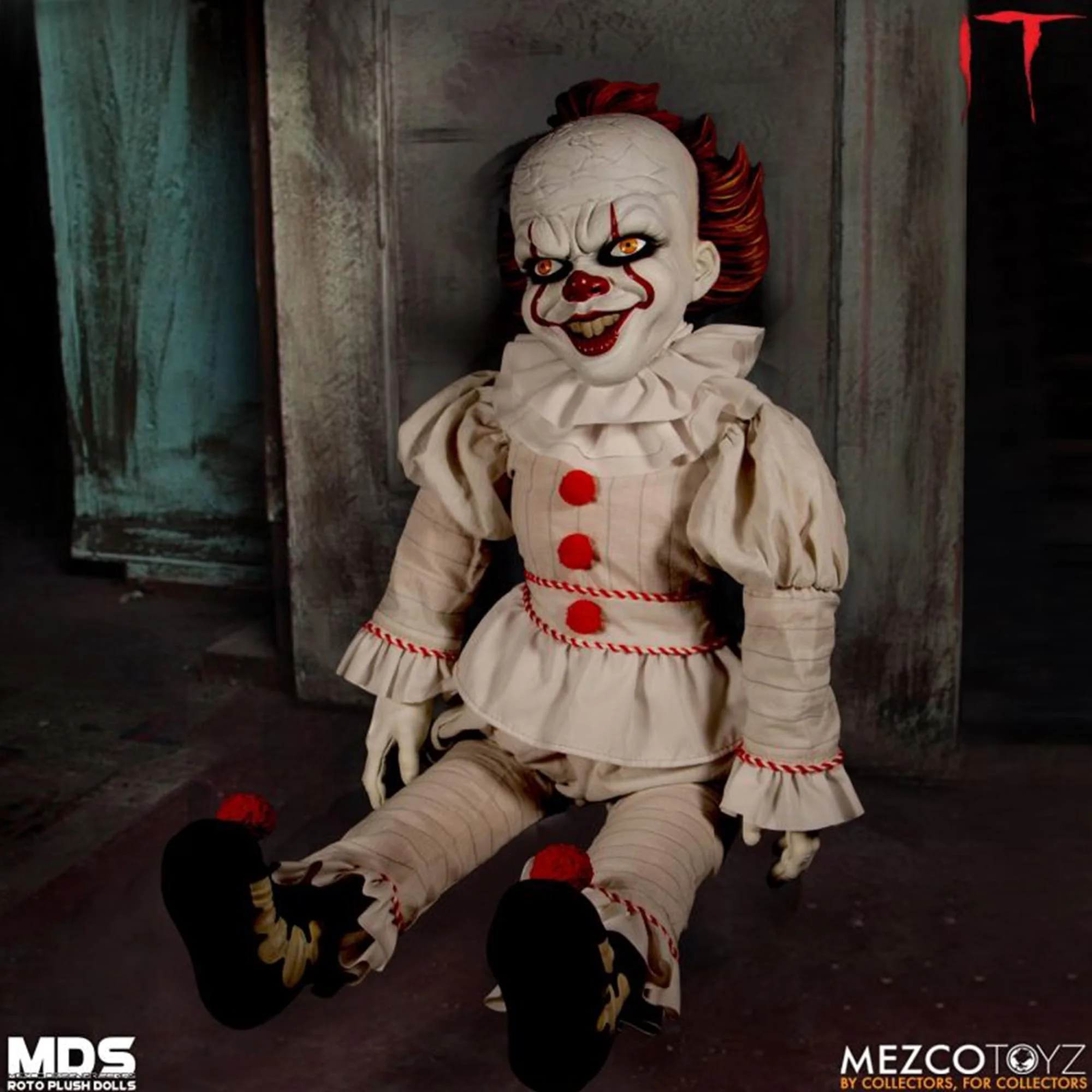 IT 2017 Pennywise Mezco Deigner Series 18 Inch Roto Plush - Image 7