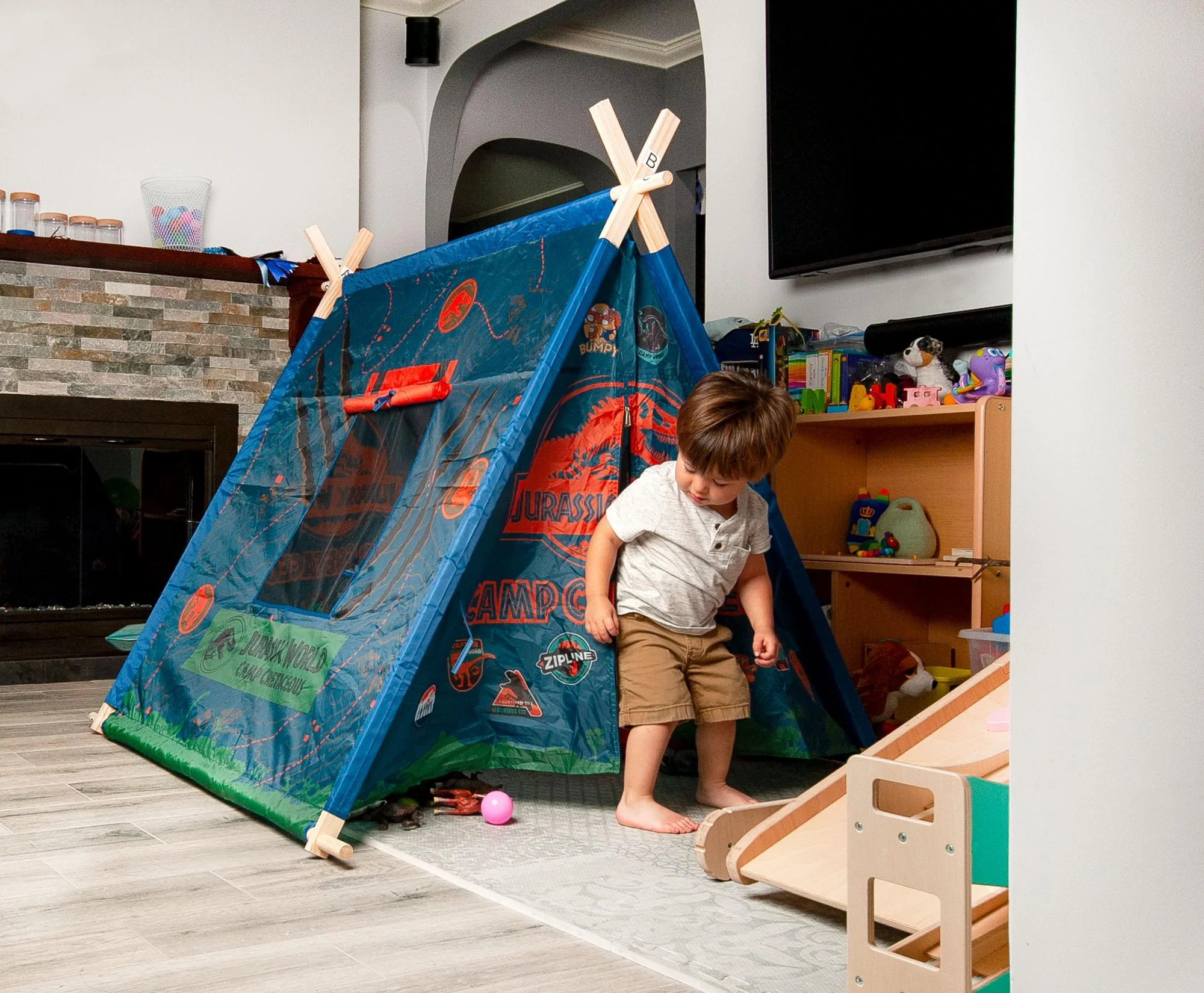 Jurassic World: Camp Cretaceous Indoor Teepee Tent Canopy - Image 6