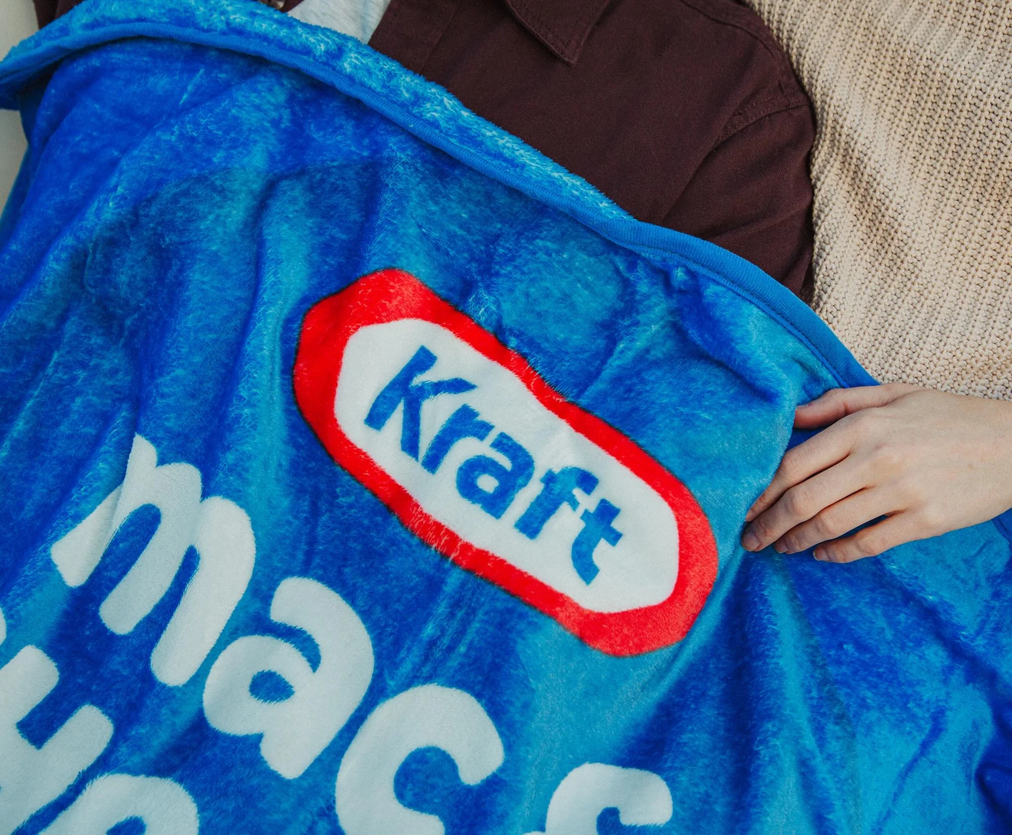 Kraft Macaroni and Cheese Fleece Throw Blanket | 45 x 60 Inches - Image 5