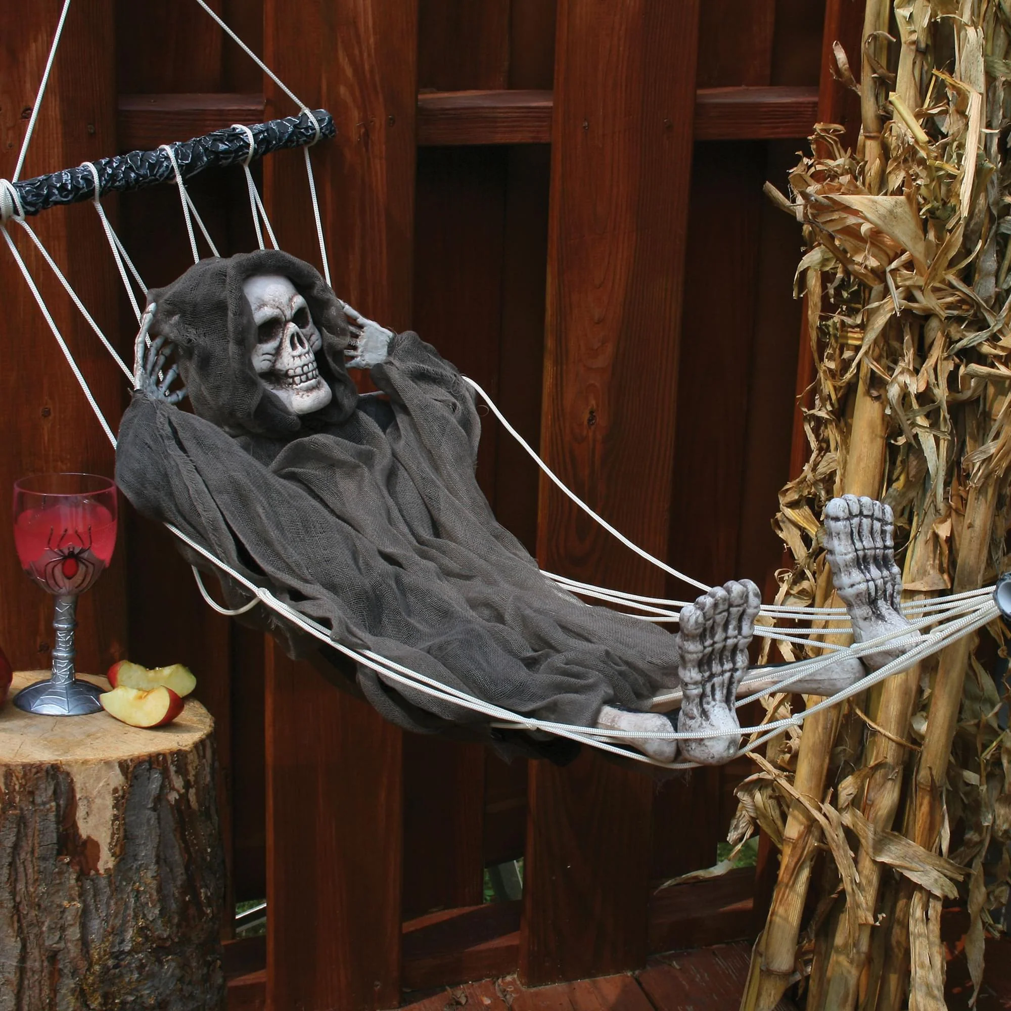 Lazy Bones Reaper Hammock 64 Inch Yard Décor - Image 2
