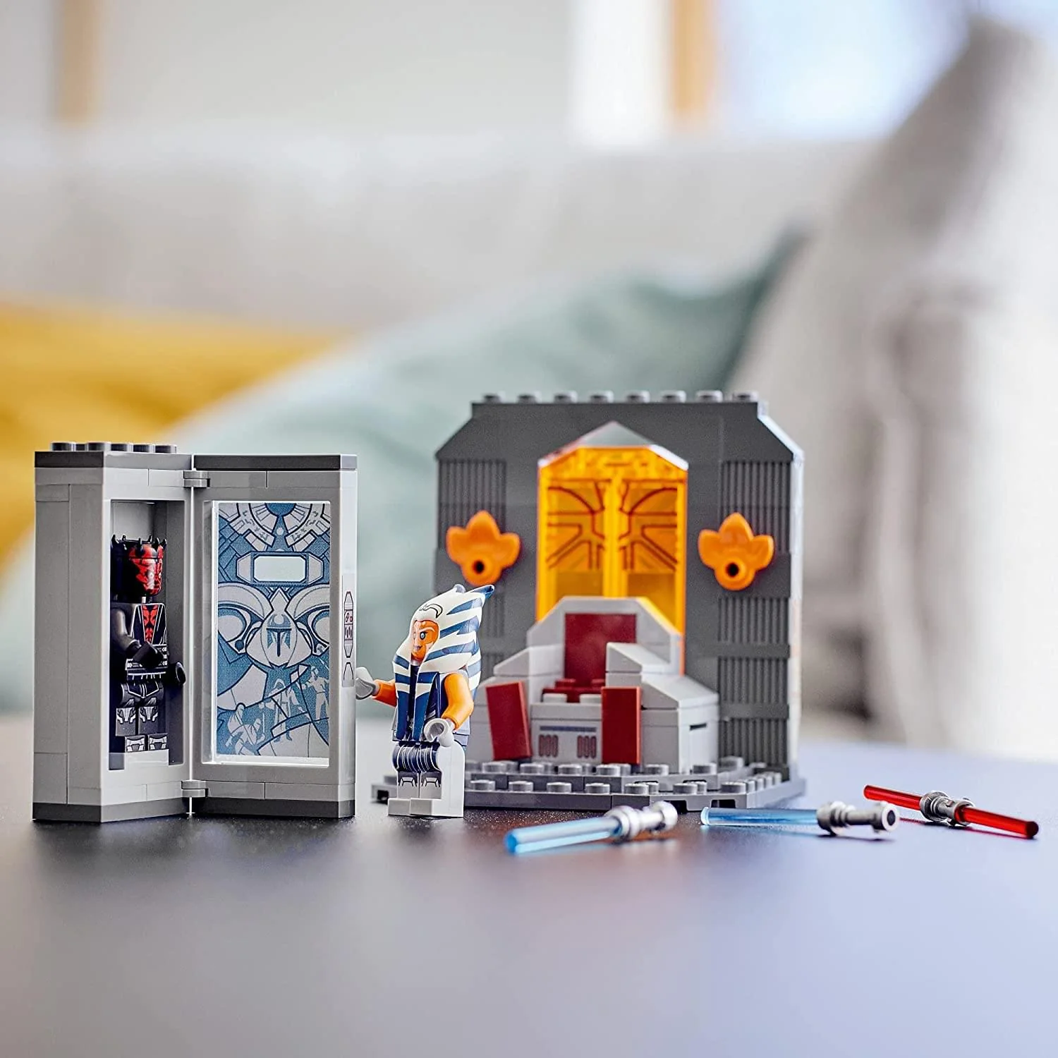 LEGO Star Wars 75310 Duel on Mandalore 147 Piece Building Kit - Image 4