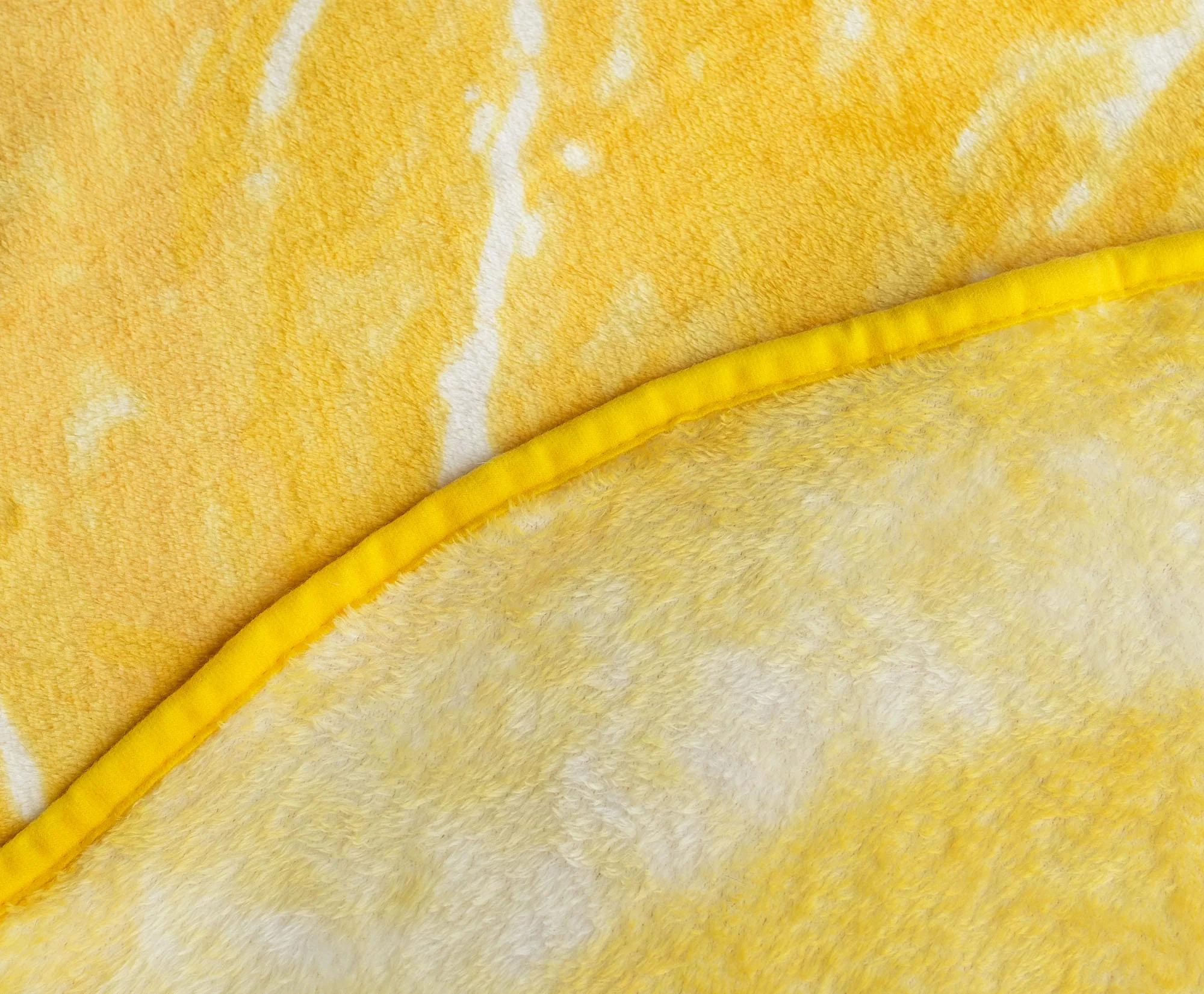Lemon Slice Round Fleece Throw Blanket | 60 Inches - Image 2