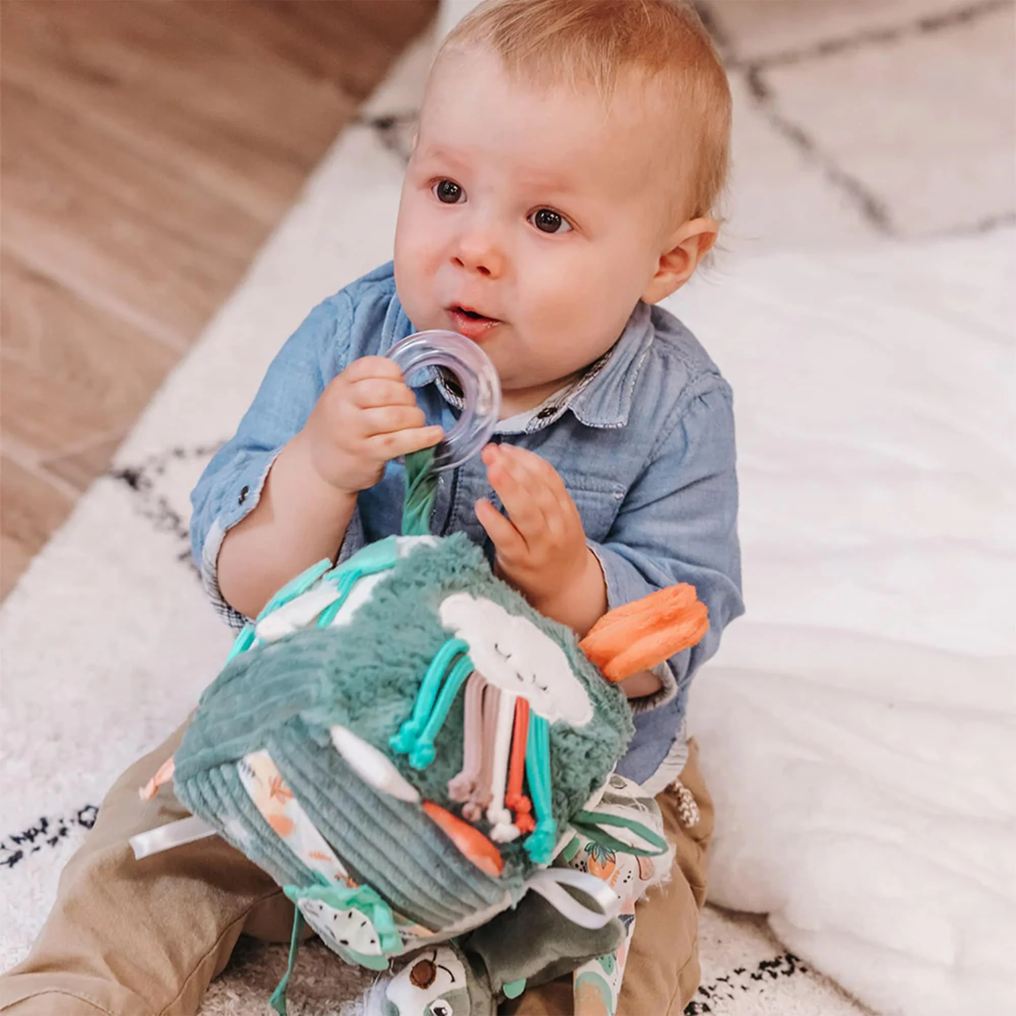 Les Deglingos Baby Activity Cube | Chillos The Sloth - Image 2