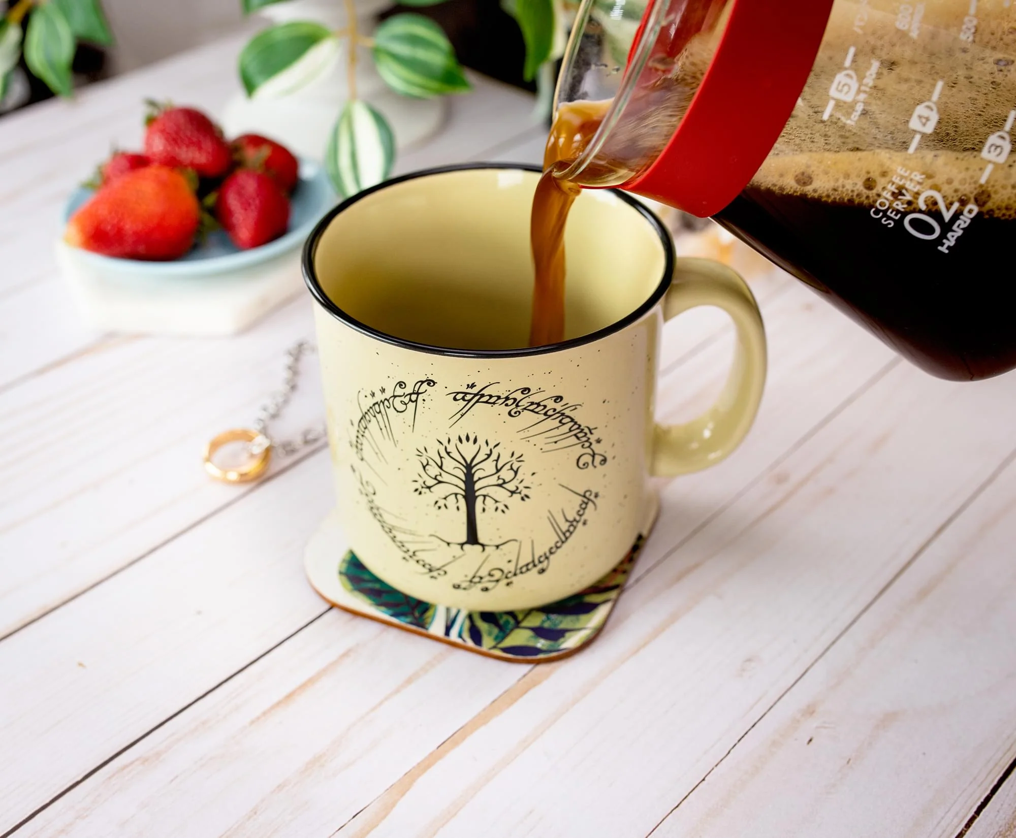 Lord of the Rings Gondor Elven Text 20oz Ceramic Camper Mug - Image 5