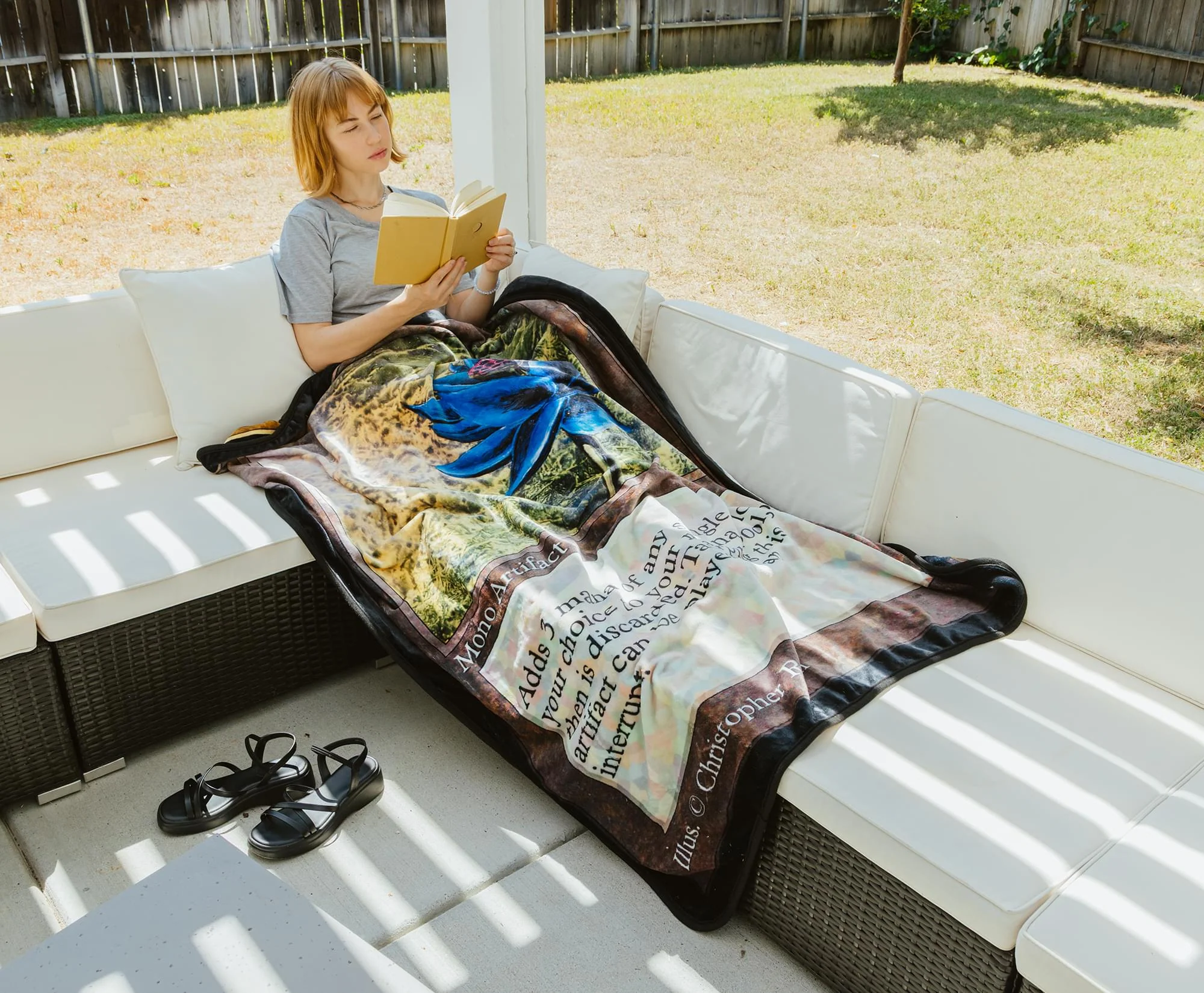 Magic: The Gathering Black Lotus Card Double-Sided Fleece Throw Blanket | 45 x 60 Inches - Image 7