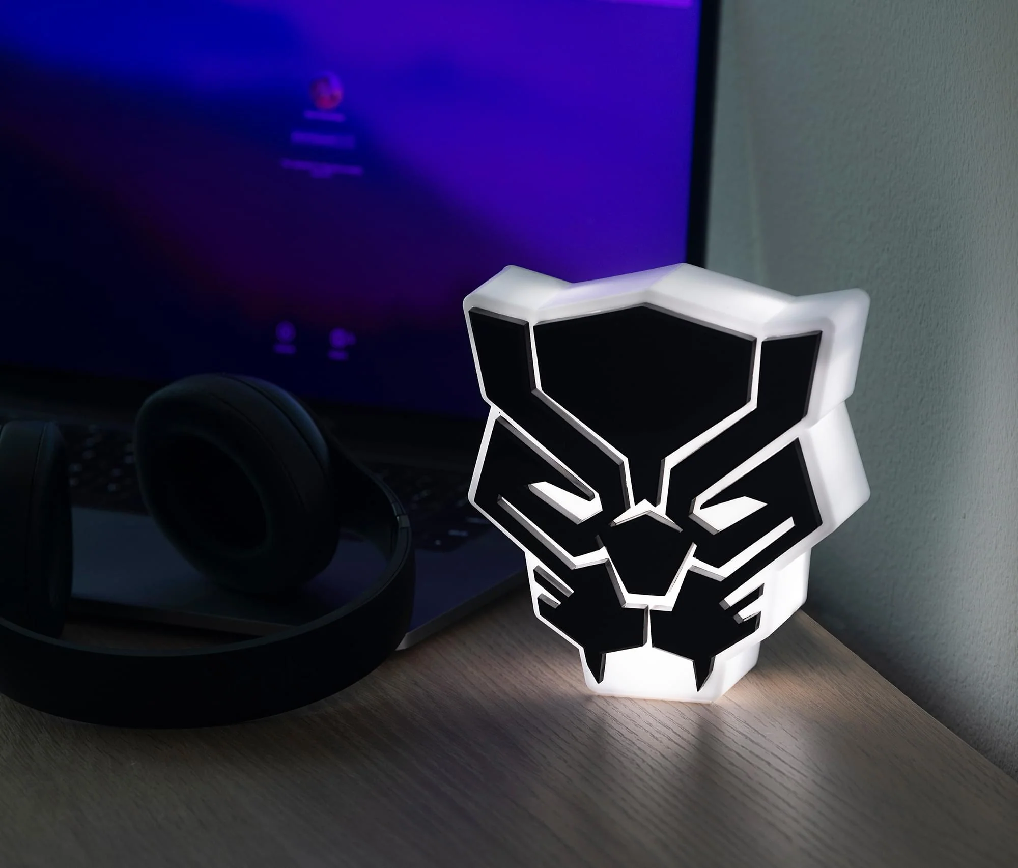 Marvel Black Panther LED Mood Light | Black Panther Mood Light Figure | 6 Inches - Image 6