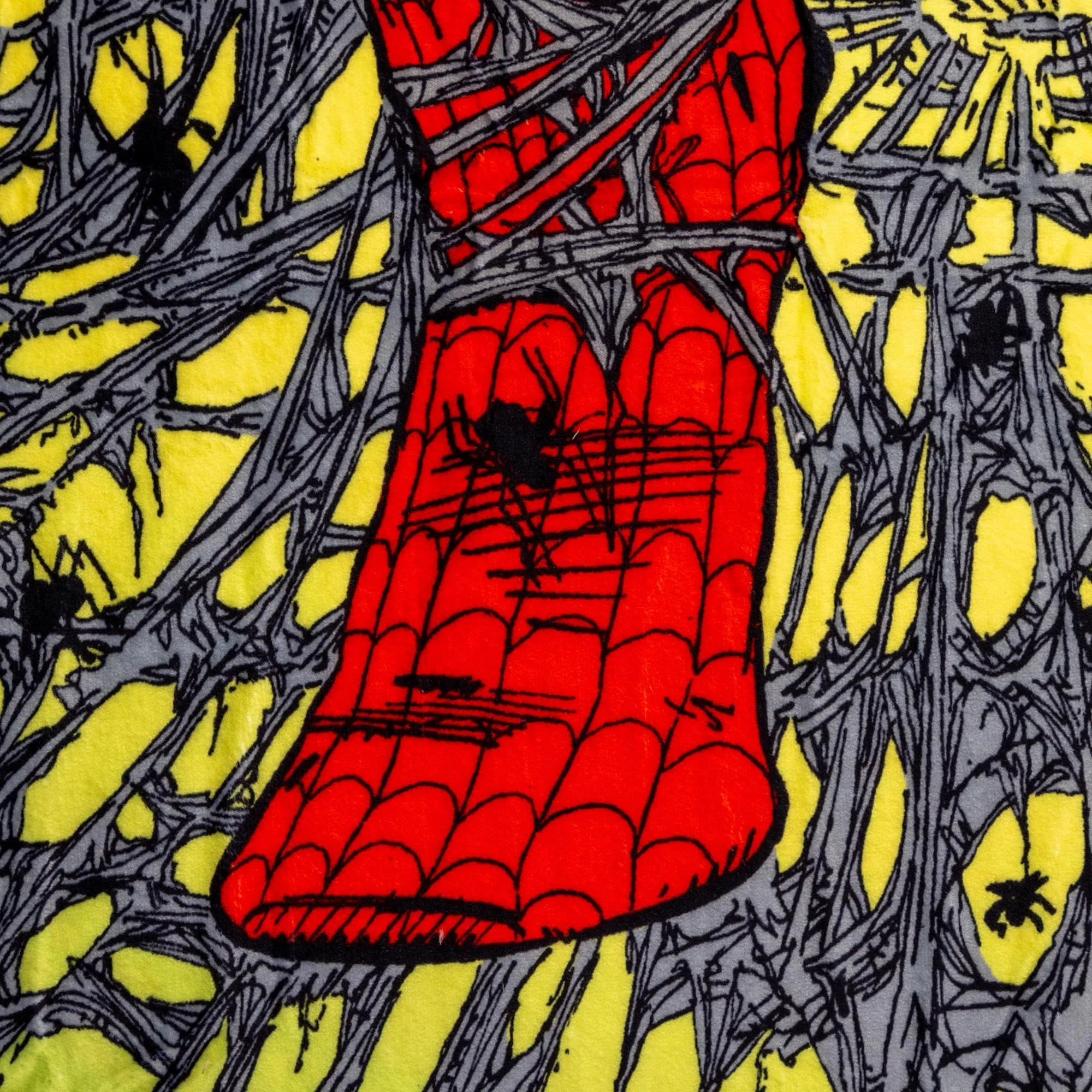 Marvel Comics Spider-Man Comic Book Cover Fleece Throw Blanket | 45 x 60 Inches - Image 2
