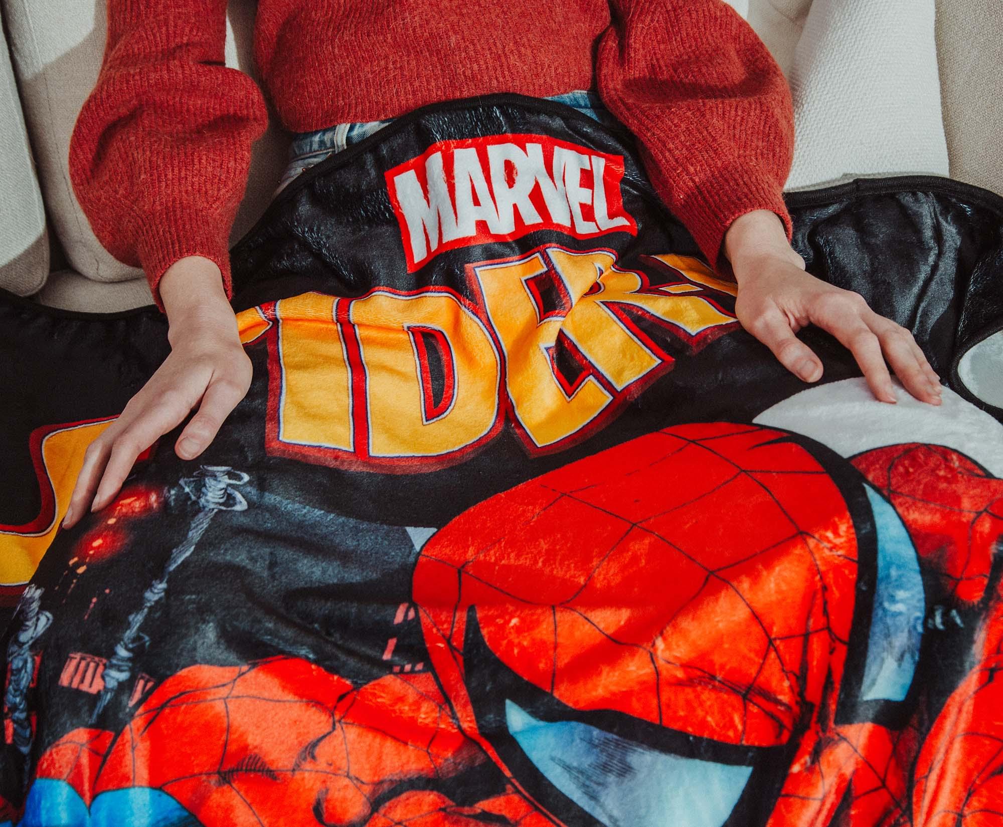 Marvel Comics Spider-Man: One More Day Fleece Throw Blanket | 45 x 60 Inches - Image 7