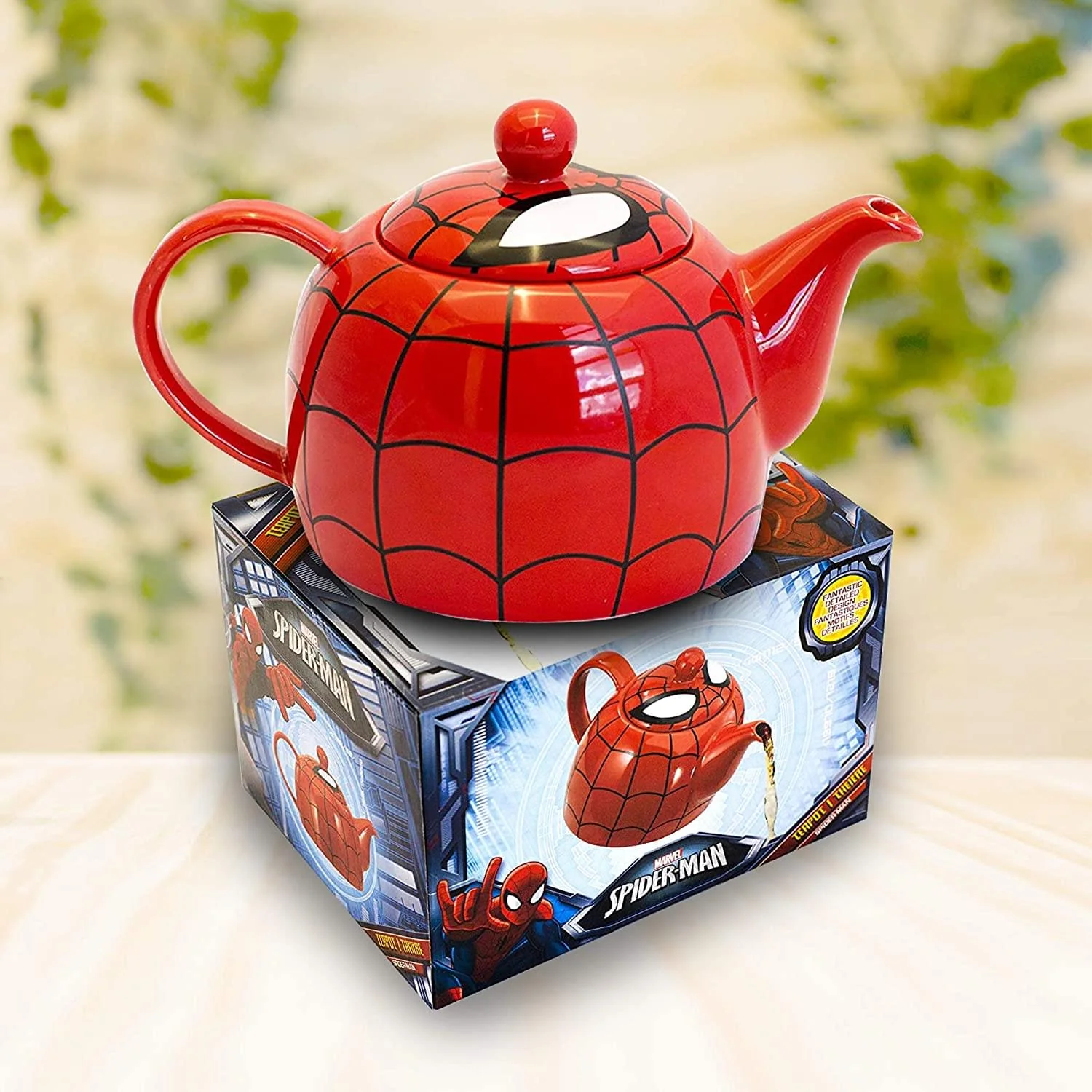 Marvel I AM SPIDER-MAN Ceramic Teapot with Web Mask Detail Lid - Image 3