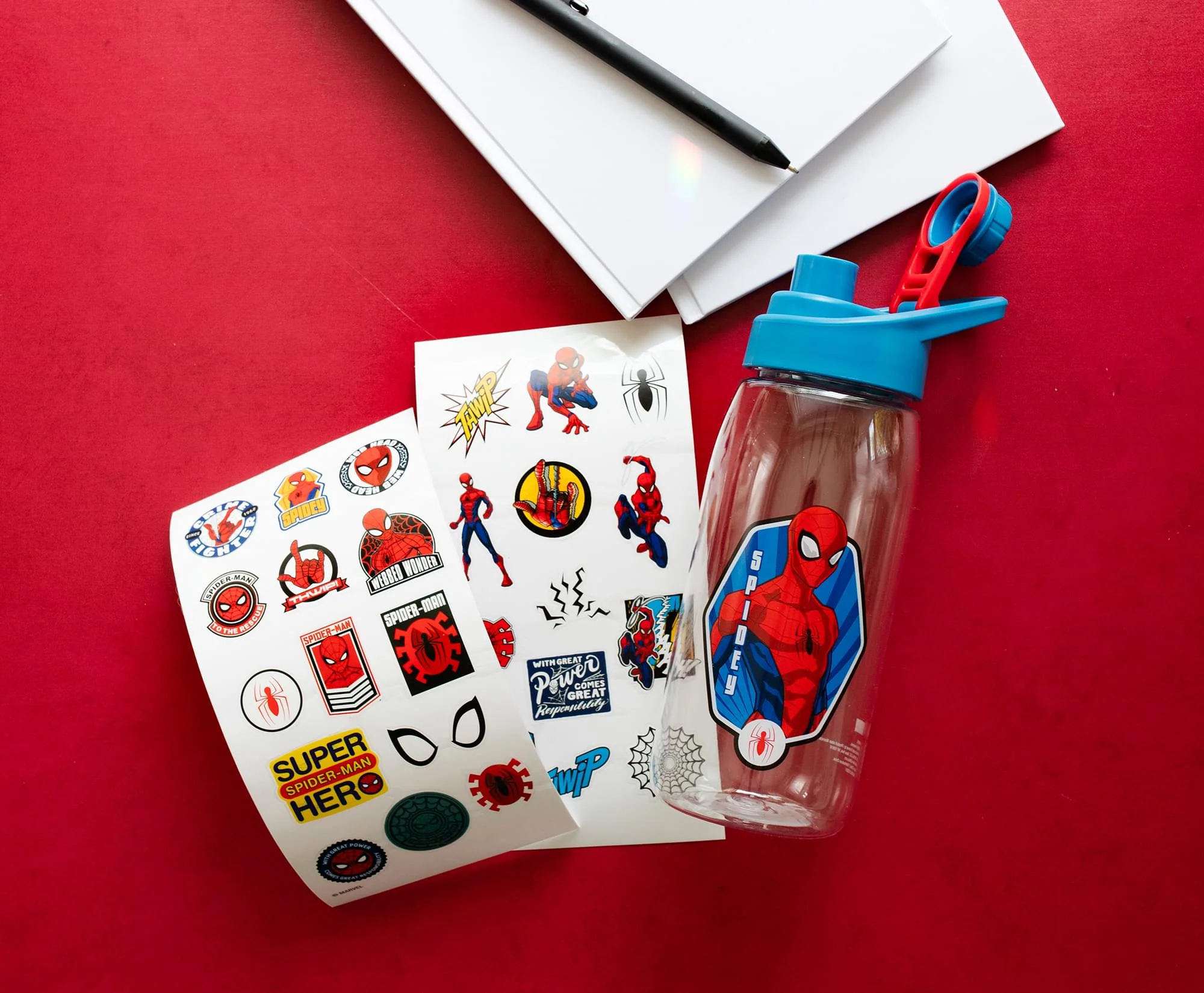 Marvel Comics Spider-Man Hinged Handle Plastic Water Bottle and Sticker Set - Image 4