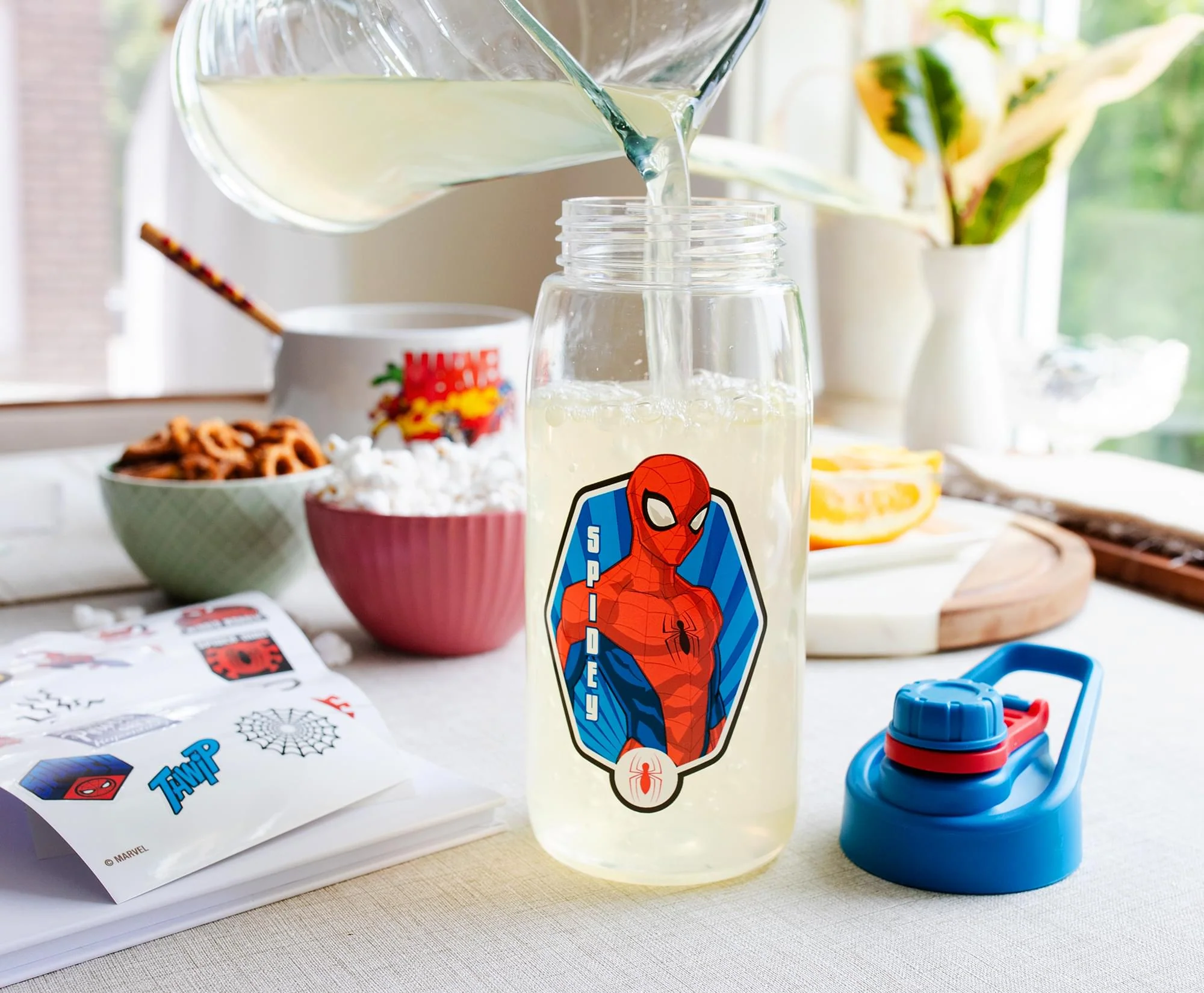 Marvel Comics Spider-Man Hinged Handle Plastic Water Bottle and Sticker Set - Image 6
