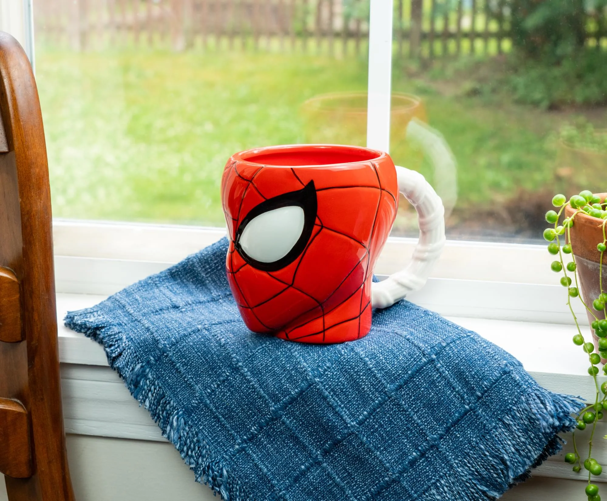 Marvel Spider-Man Head 3D Sculpted Ceramic Mug With Web Handle | Holds 30 Ounces - Image 7