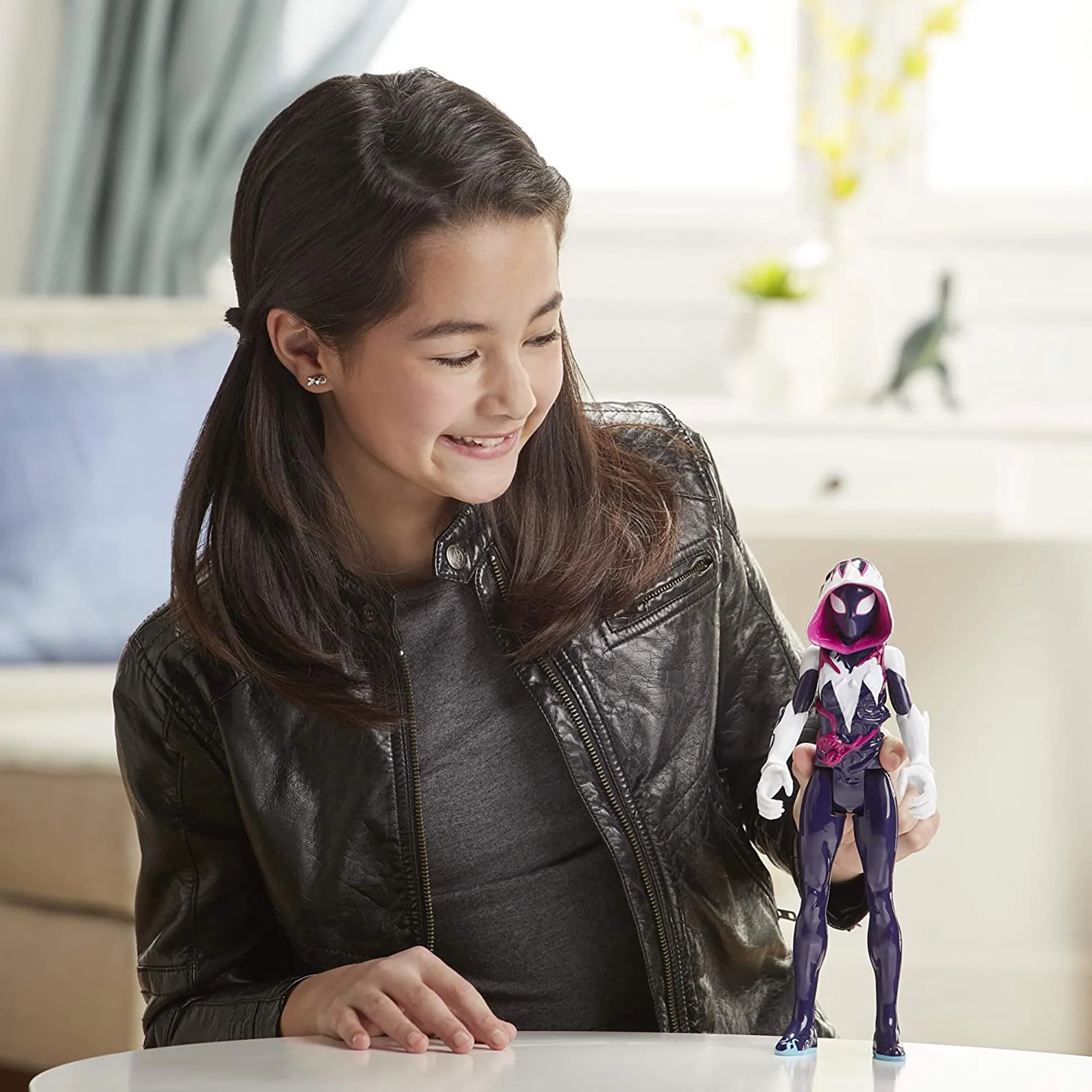 Marvel Spider-Man Maximum Venom 12 Inch Titan Hero Figure | Ghost-Spider - Image 3