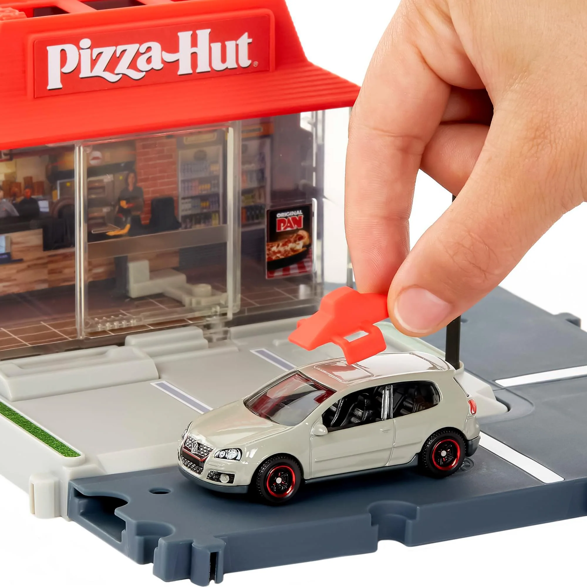 Matchbox Action Drivers Pizza Hut Pizza Run Playset - Image 4