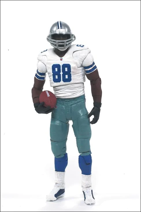 MCFarlane NFL Playmakers Series 4 Dez Bryant Action Figure - Image 2