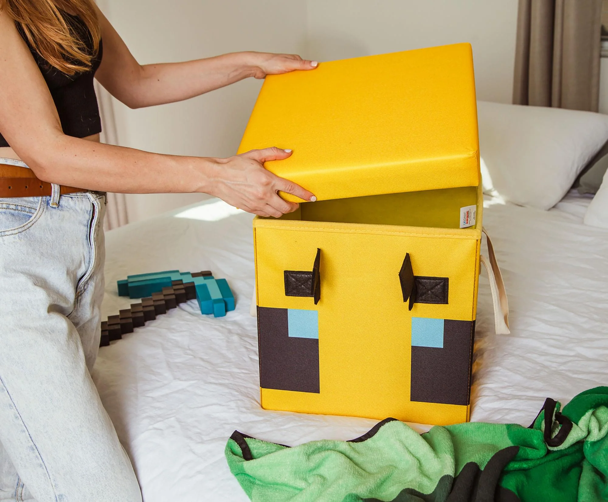 Minecraft Bee Fabric Storage Bin Cube Organizer with Lid | 15 Inches - Image 5