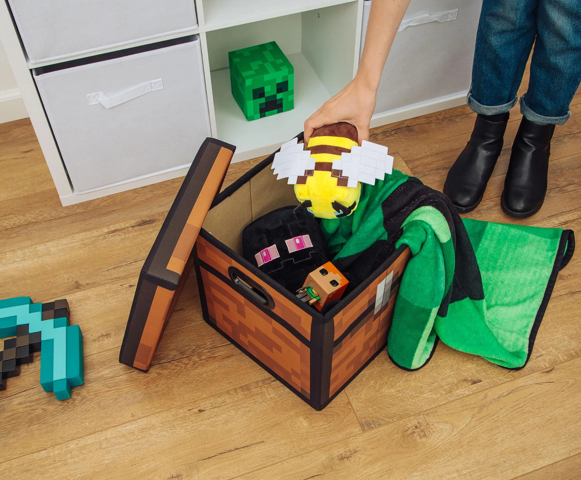 Minecraft Brown Chest Fabric Storage Bin Cube Organizer with Lid | 13 Inches - Image 5