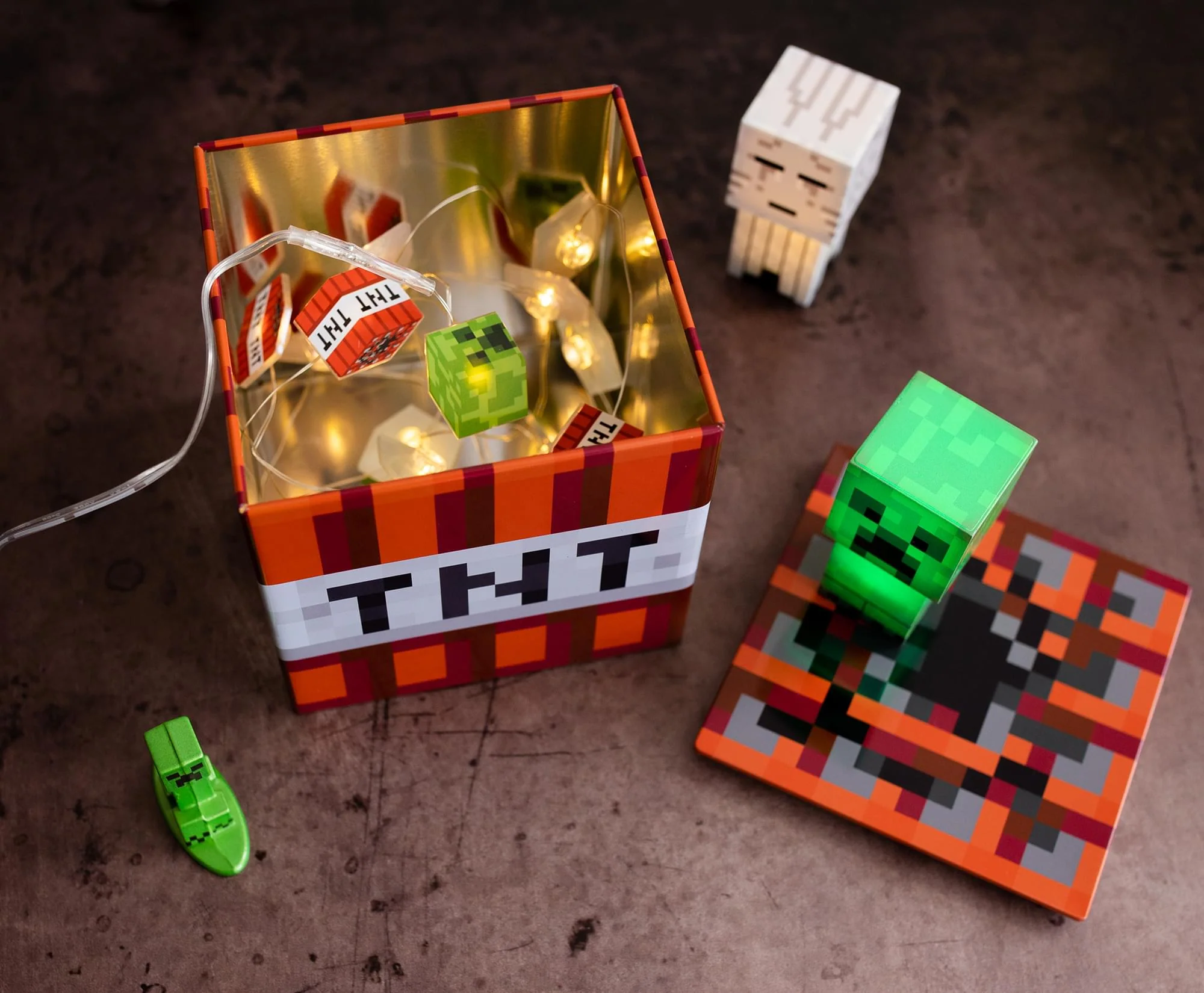 Minecraft TNT Tin Storage Box Cube Organizer with Lid | 4 Inches - Image 5