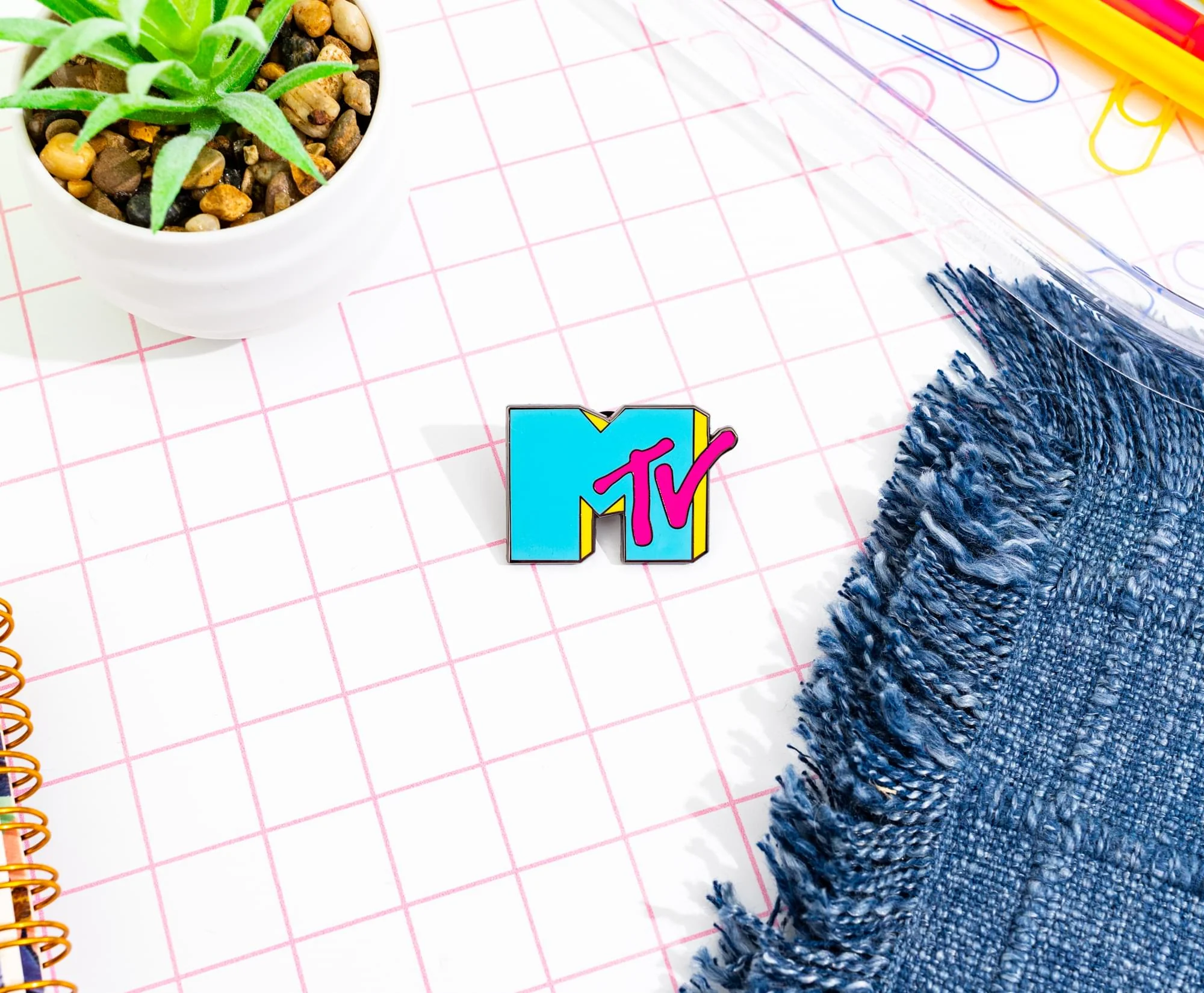 MTV Retro Blue Logo Enamel Pin - Image 4