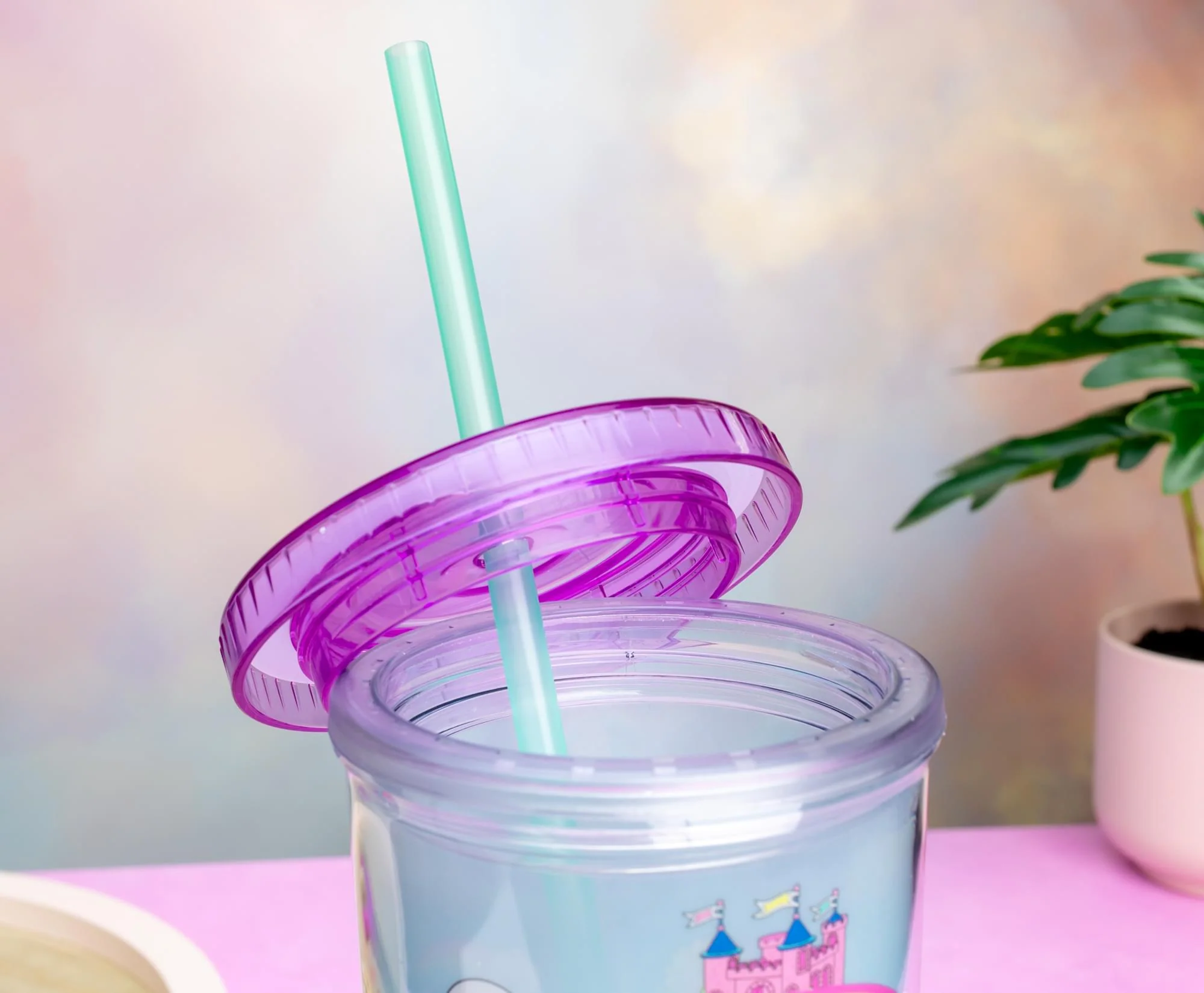 My Little Pony Dream Castle 20-Ounce Carnival Cup With Lid and Straw - Image 6