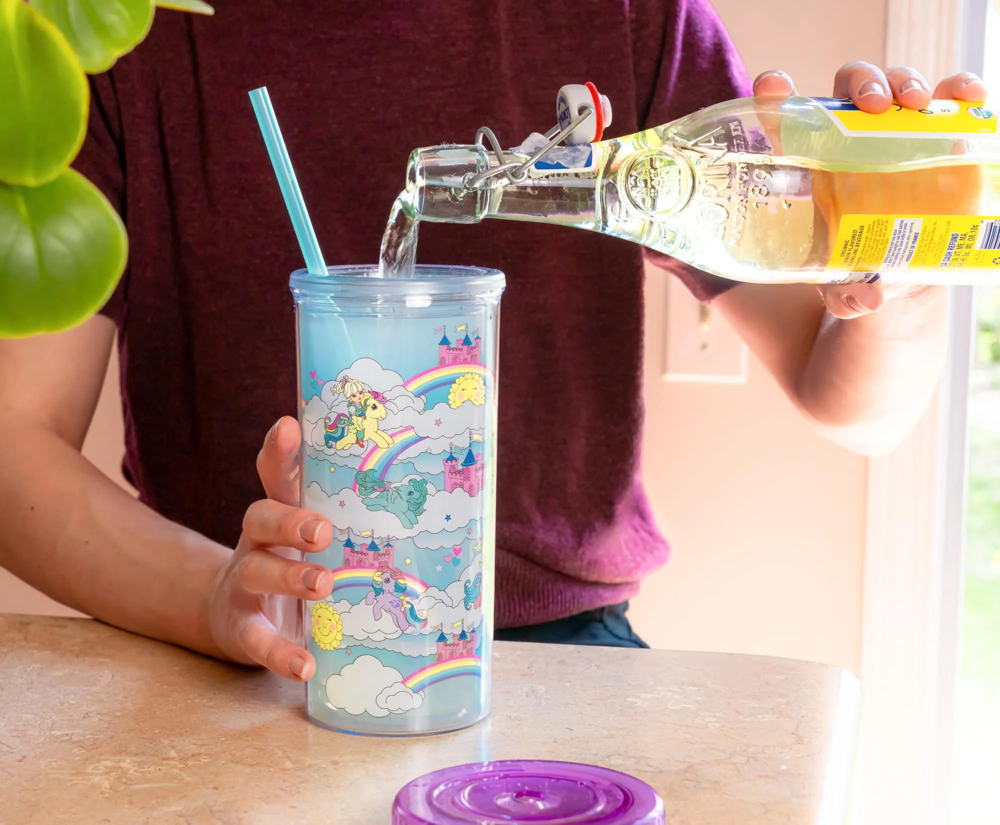 My Little Pony Dream Castle 20-Ounce Carnival Cup With Lid and Straw - Image 7