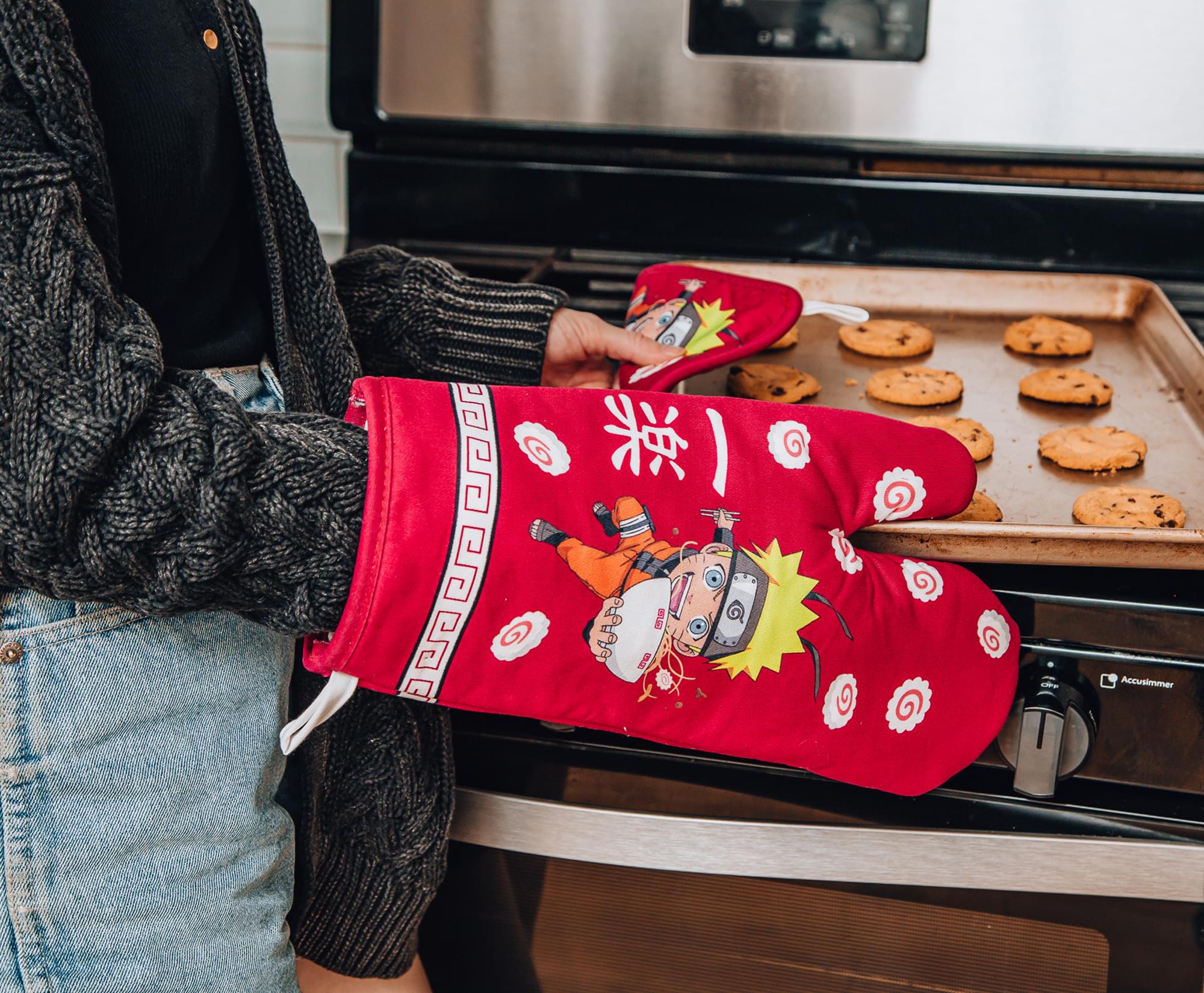 Naruto Chibi Ramen 3-Piece Kitchen Set | Oven Mitt, Dish Towel, Pot Holder - Image 4