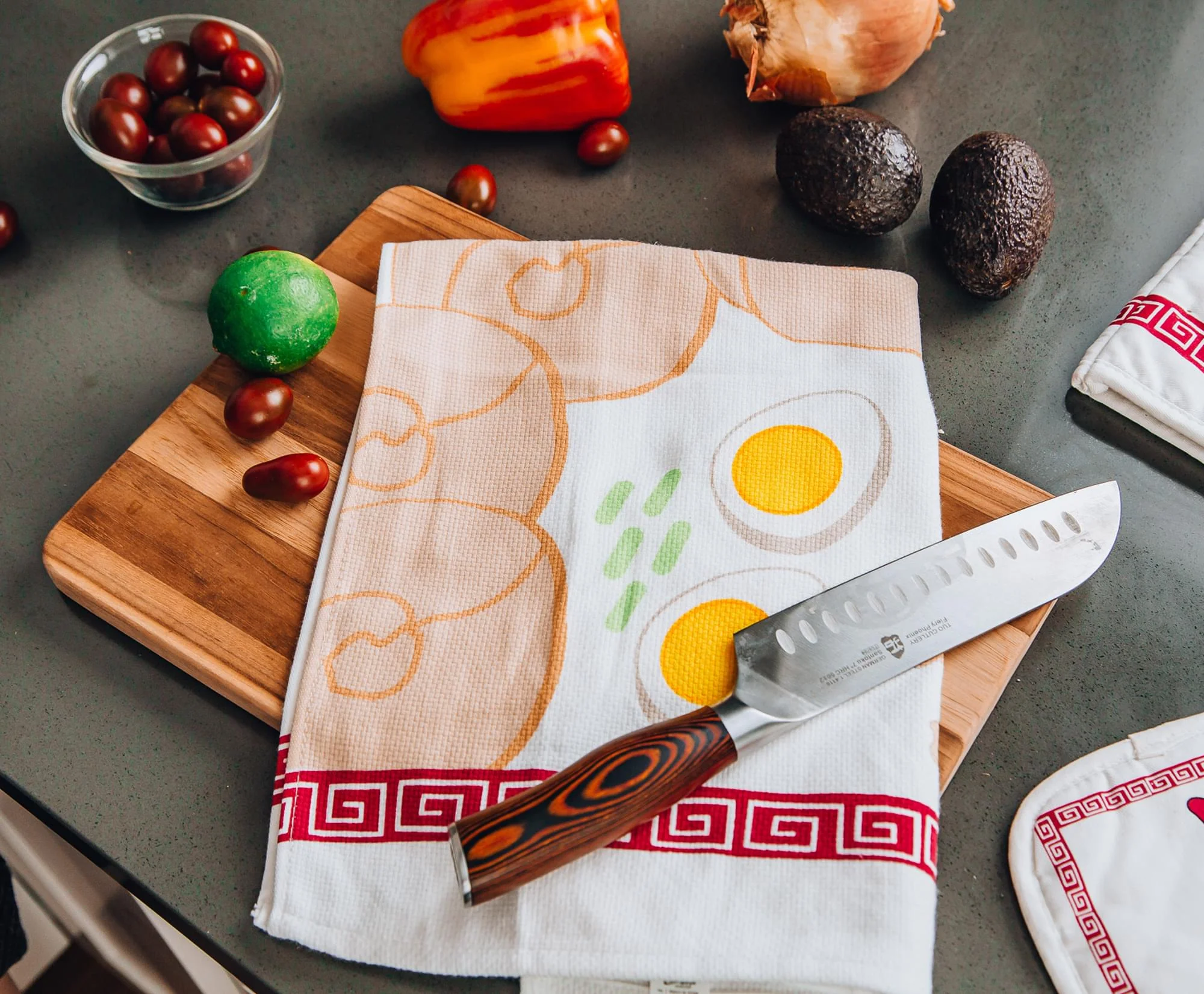 Naruto Ichiraku Ramen 3-Piece Kitchen Set | Oven Mitt, Dish Towel, Pot Holder - Image 3