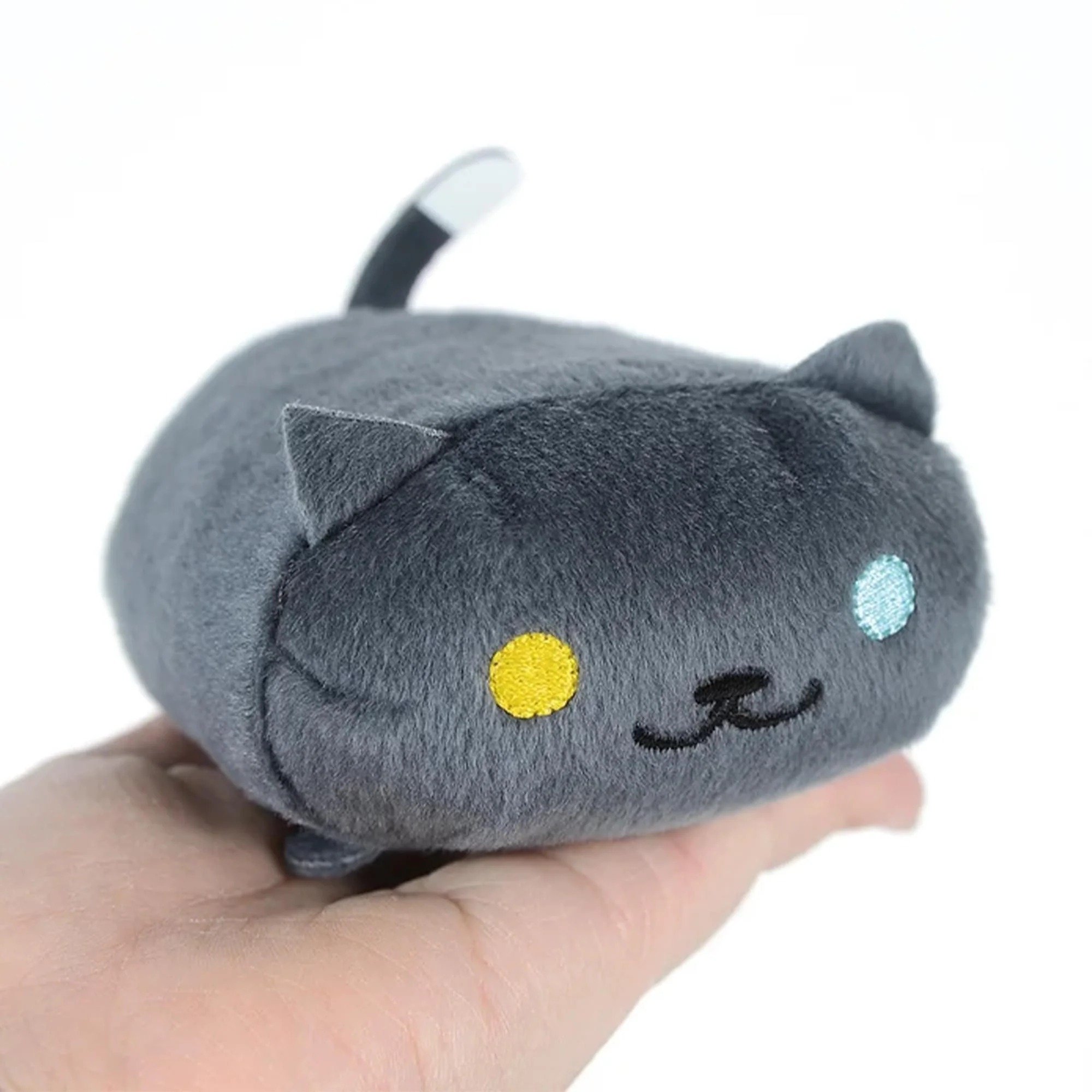 Neko Atsume: Kitty Collector 4" Plush: Pepper - Image 4