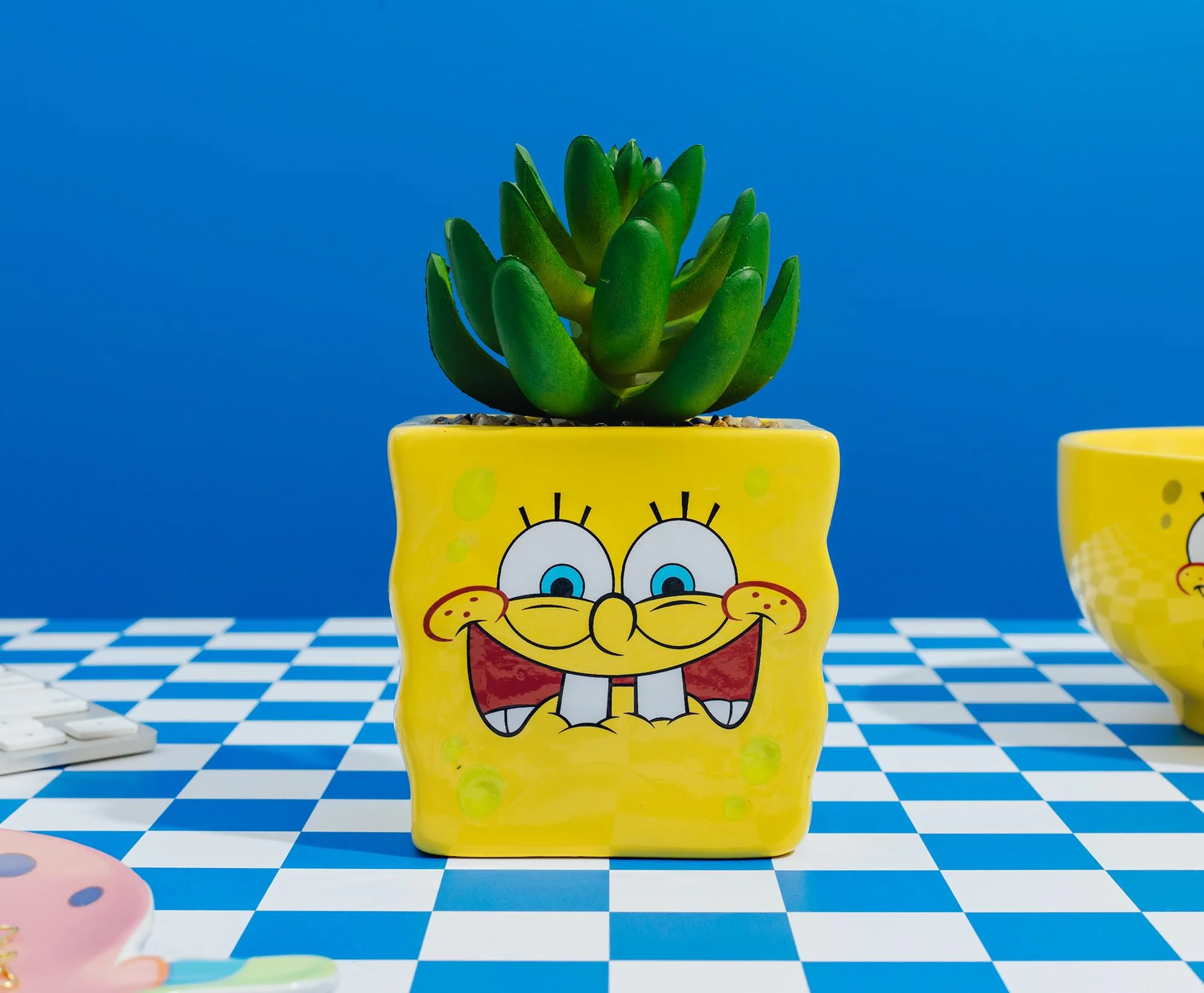 Nickelodeon SpongeBob SquarePants Face Mini Planter With Artificial Succulent - Image 6