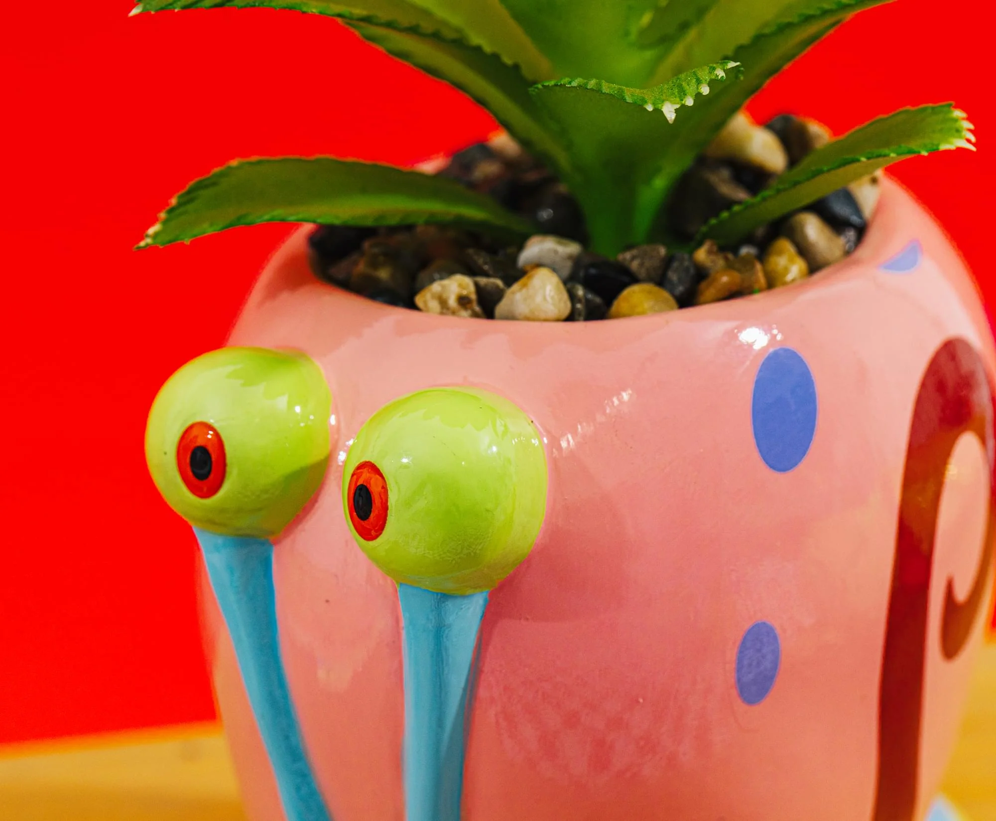 Nickelodeon SpongeBob SquarePants Gary Mini Planter With Artificial Succulent - Image 7